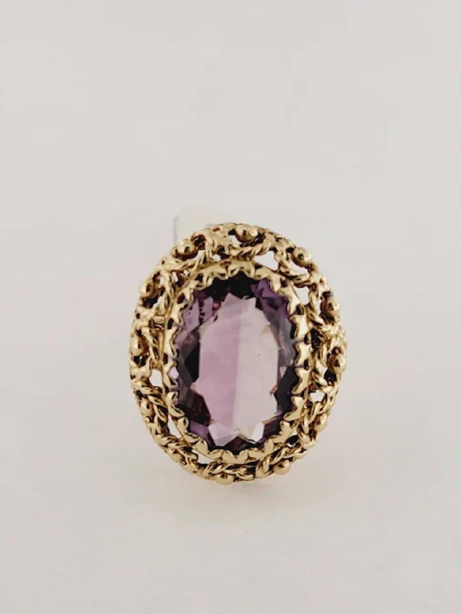 -14k Yellow Gold

-Ring size: 9.5

-Ring Dimension: 0.8x1.0”

-Weight: 13.2

-Amethyst dimension: 0.4x0.6”

-Retail: $2000