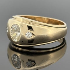 Bague vintage en or jaune 14k avec diamant ovale, 1.14ctw