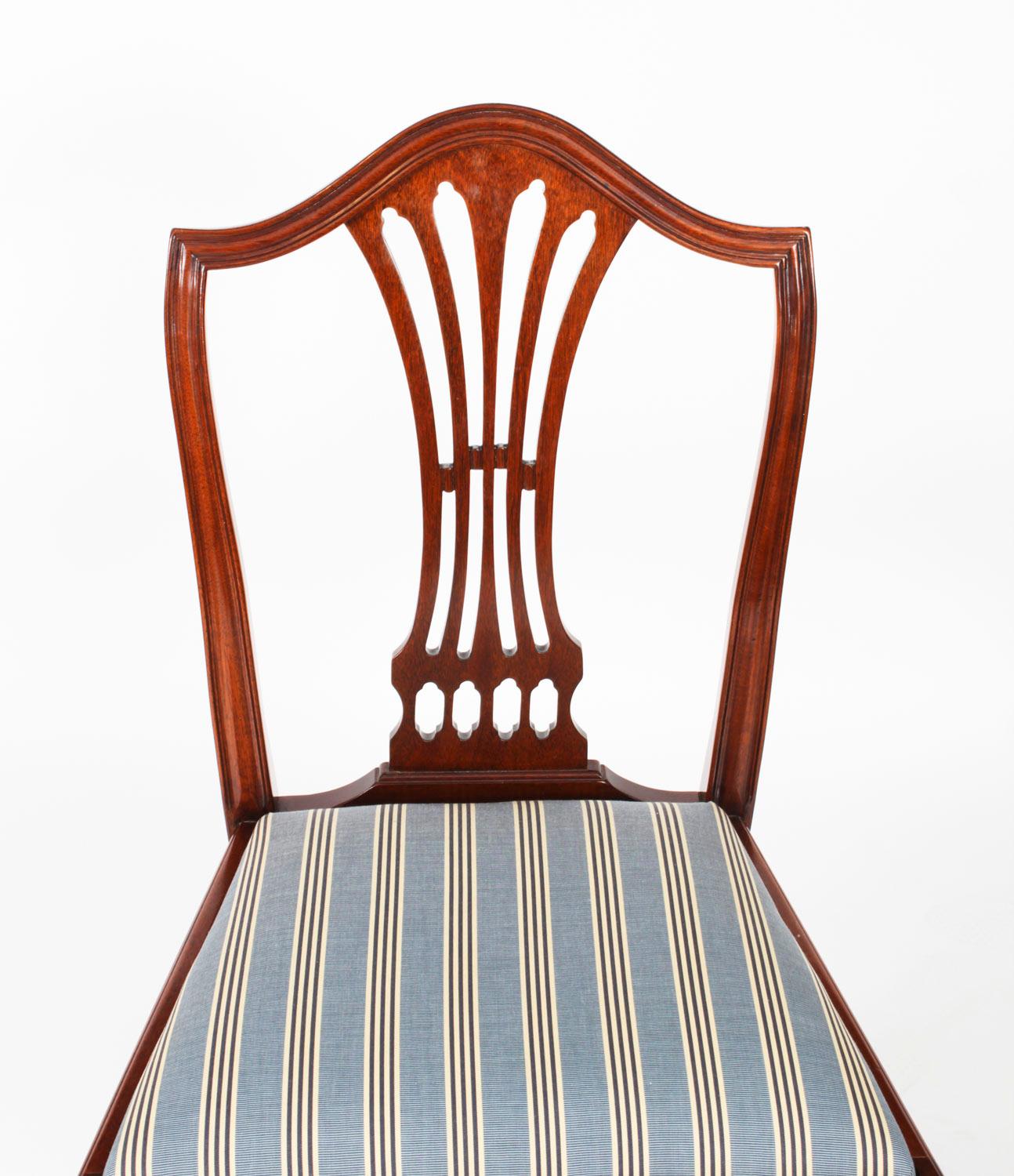 Table de salle à manger ovale et 6 chaises de William Tillman 20ème siècle en vente 3