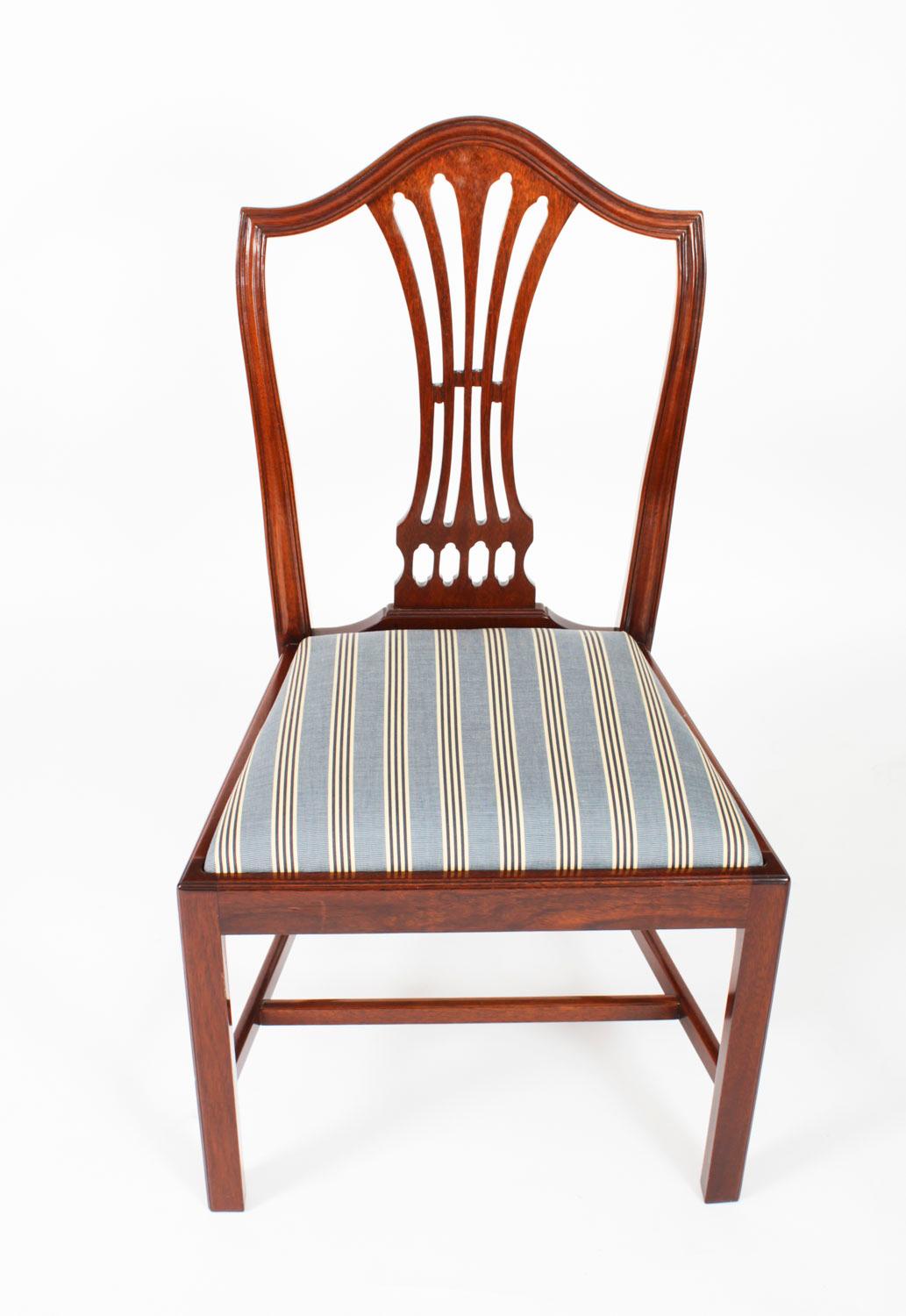 Table de salle à manger ovale et 6 chaises de William Tillman 20ème siècle en vente 4