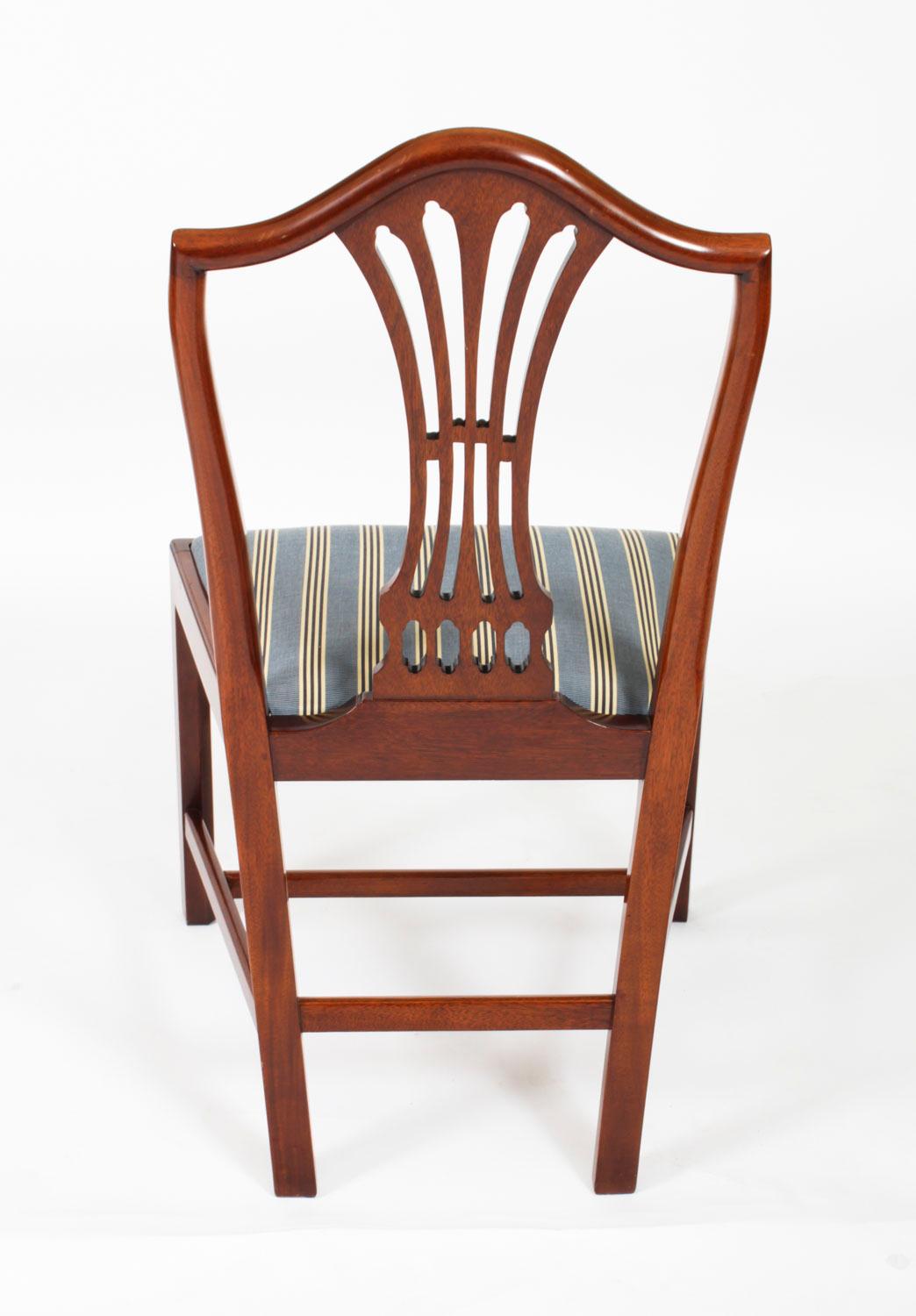 Table de salle à manger ovale et 6 chaises de William Tillman 20ème siècle en vente 7