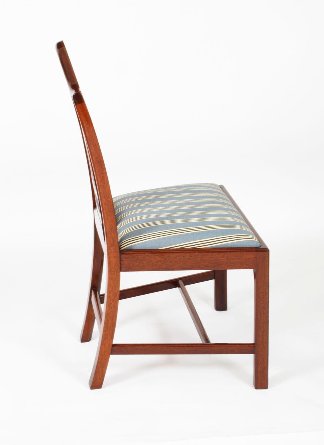 Table de salle à manger ovale et 6 chaises de William Tillman 20ème siècle en vente 8