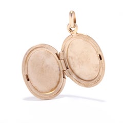 Vintage Oval Engraved Flower Locket Pendant, 14K Yellow Gold, Small Gold Locket