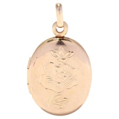 Vintage Oval Engraved Flower Locket Pendant, 14K Yellow Gold, Small Gold Locket