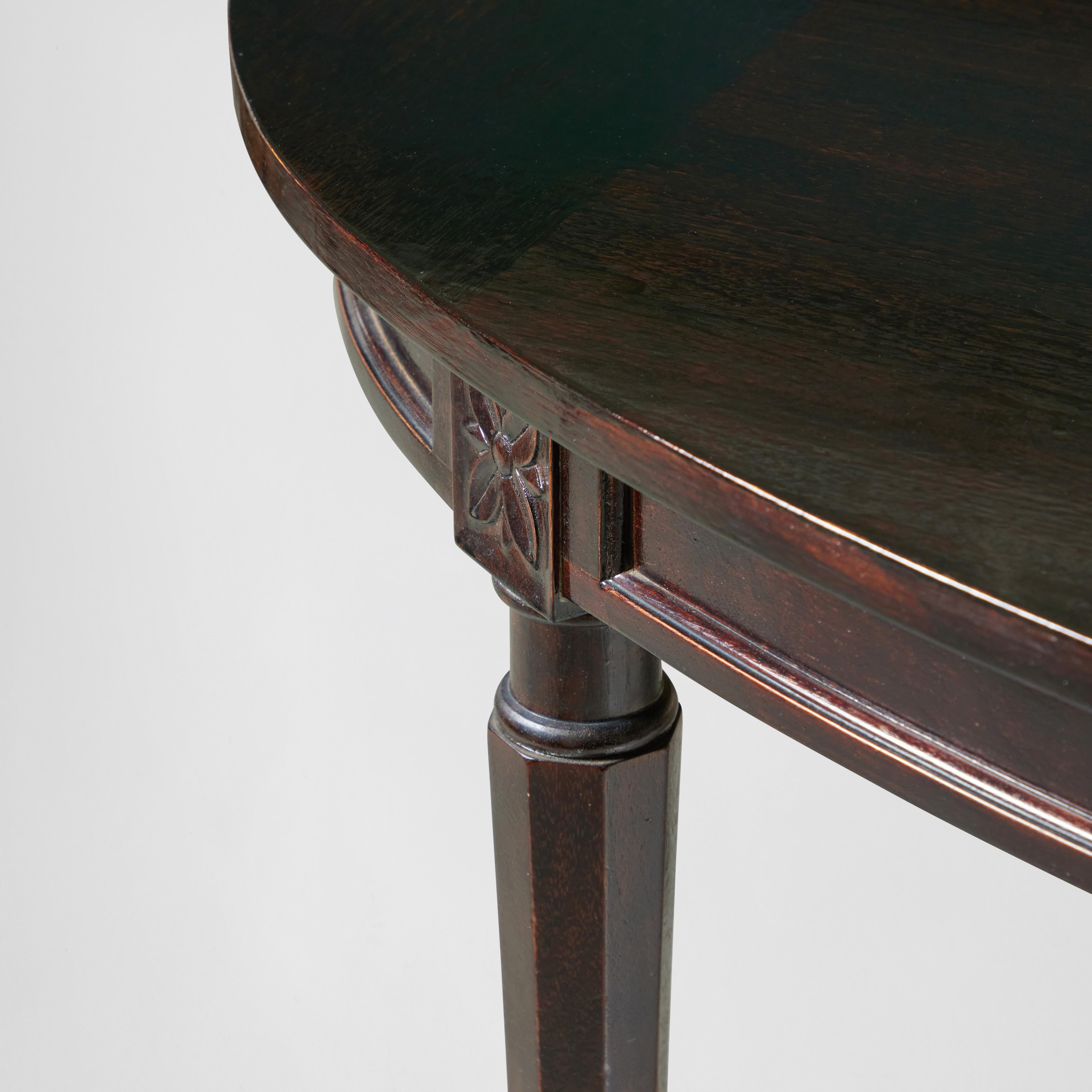 20th Century Vintage Oval Extension Dining Table