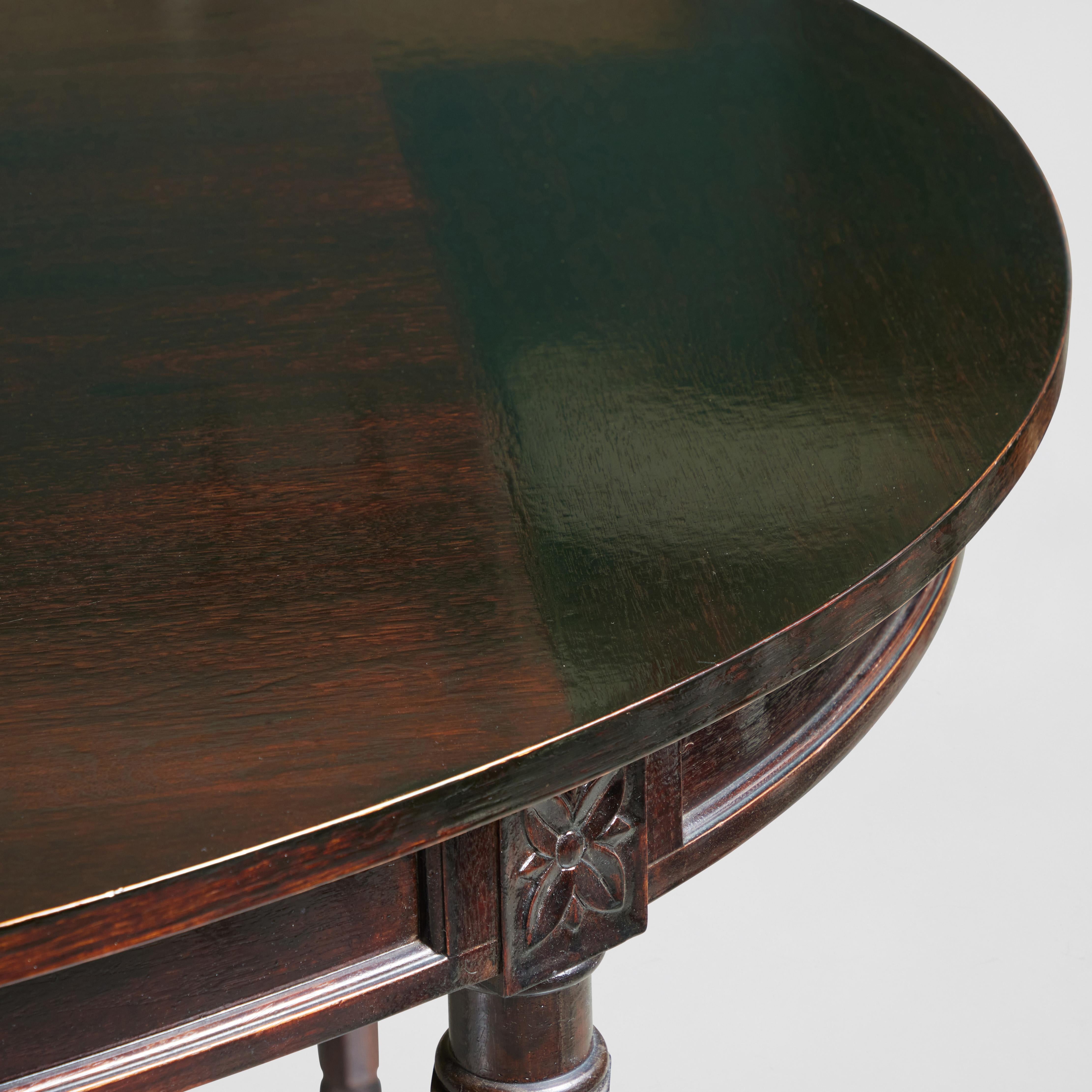 Vintage Oval Extension Dining Table 1