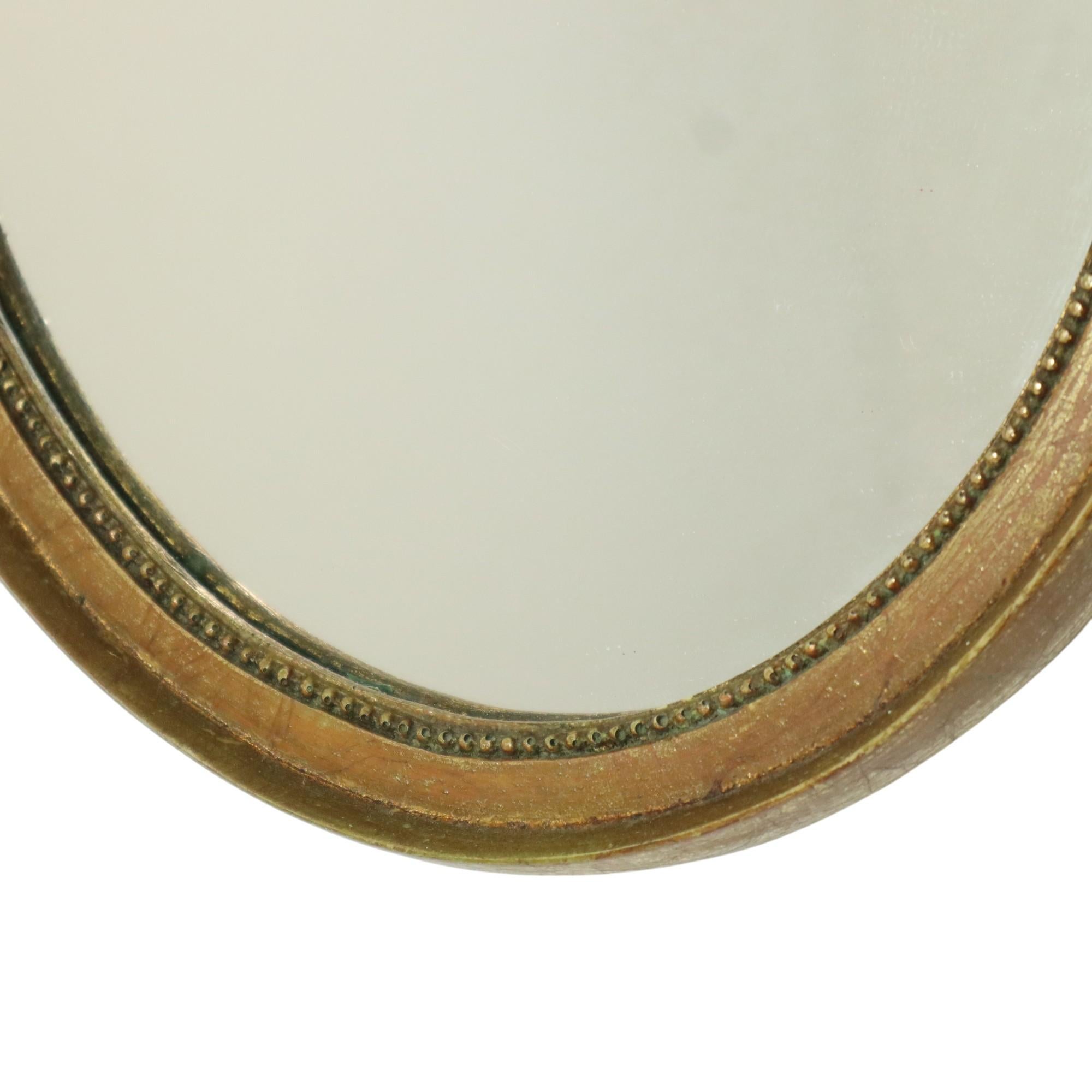 Vintage Oval Blattgold vergoldet Spiegel Harz Classic Sixties (Mitte des 20. Jahrhunderts) im Angebot
