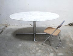Vintage oval marble table published by Roche Bobois