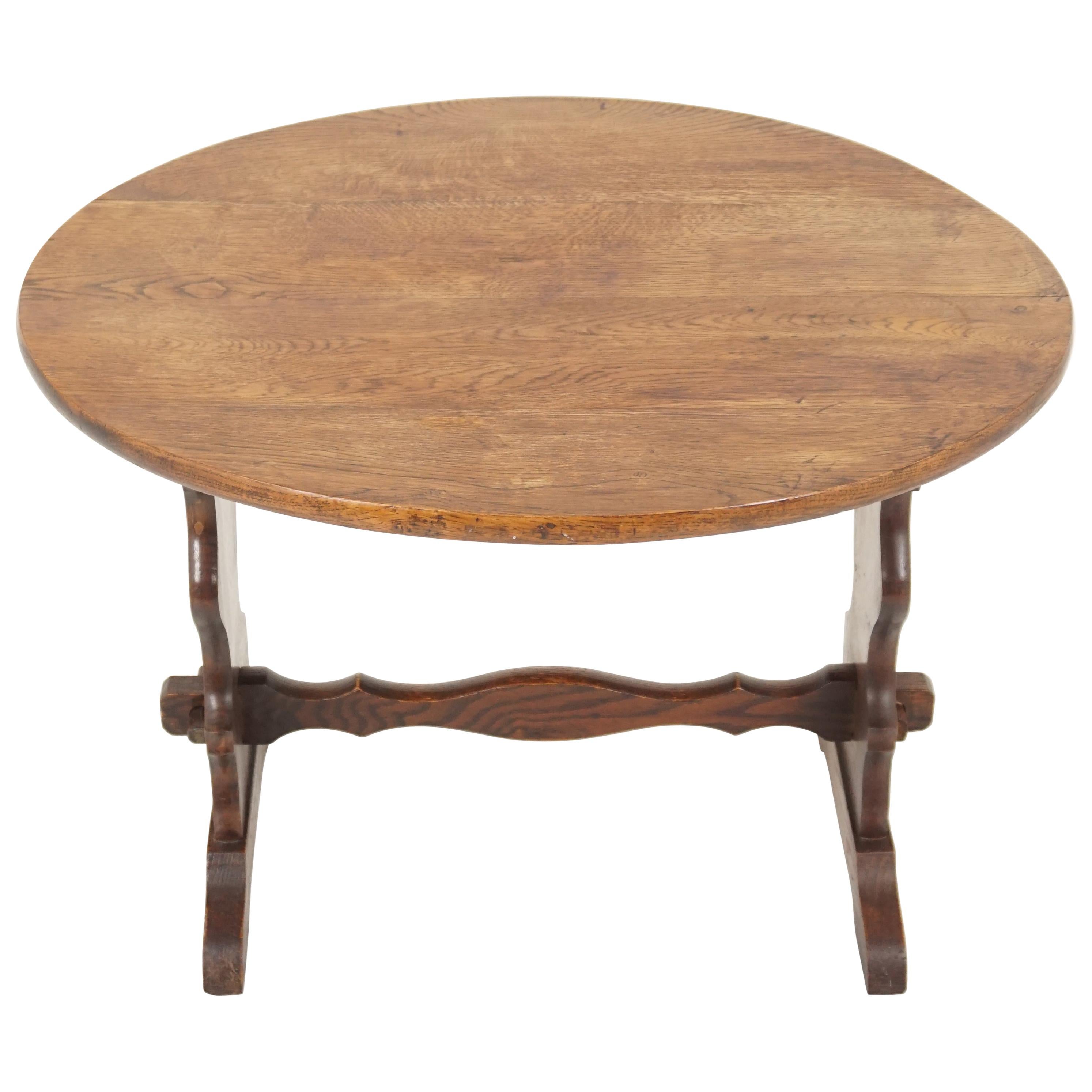 Vintage Oval Oak Coffee Table, End Table, Scotland 1930, B1884