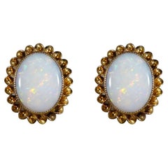 Vintage Oval Opal Collar Set Earrings in 9ct Yellow Gold