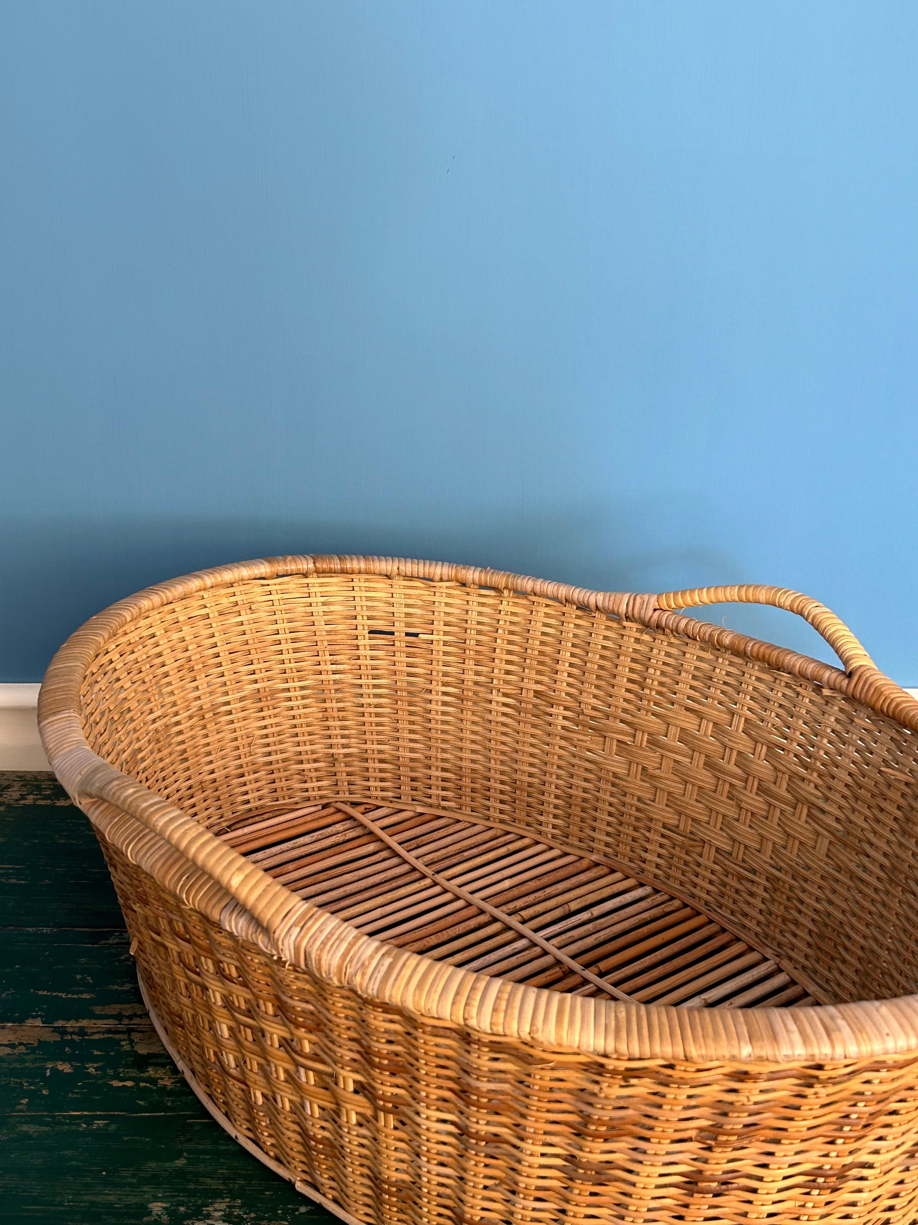 Hand-Crafted Vintage Oval Rattan Basket with Handles, France, 20th Century For Sale