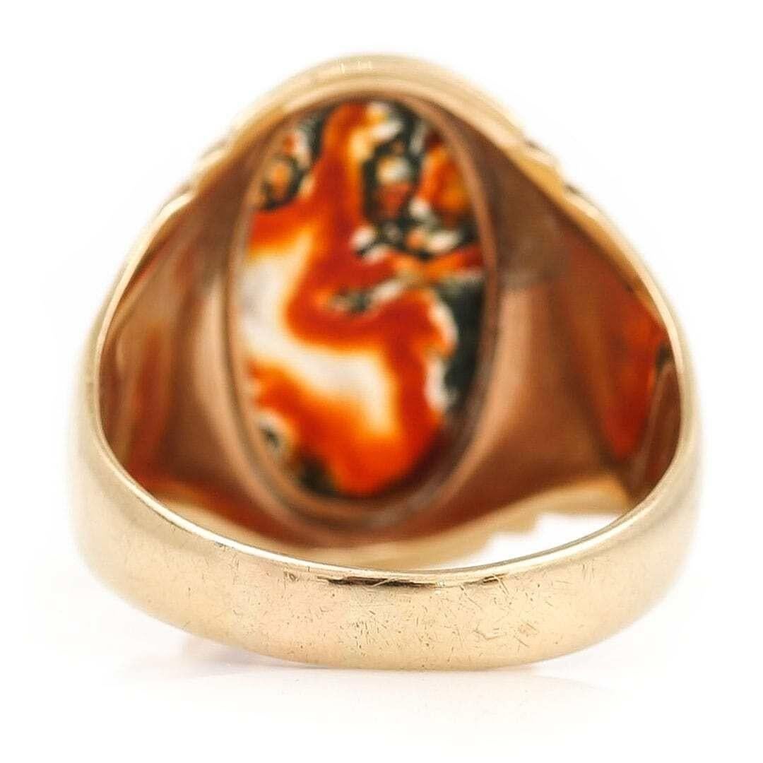 Vintage Oval Red and Green Moss Agate Signet Ring, Circa 1969 In Good Condition In Lancashire, Oldham