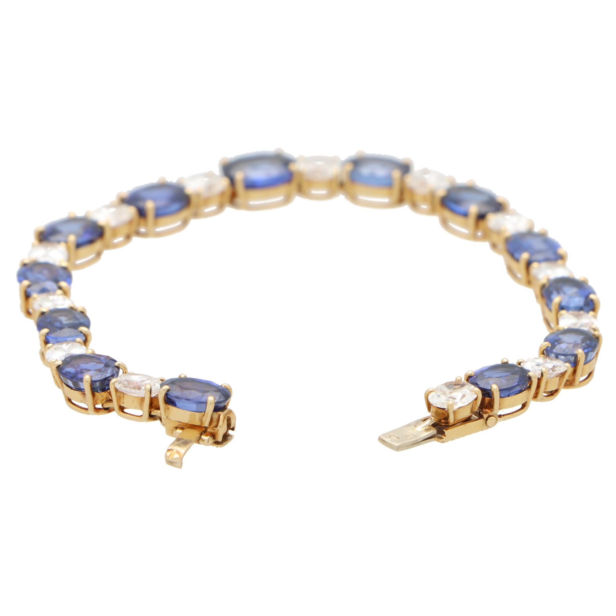 Vintage Oval Sapphire and Diamond Line Tennis Bracelet Set in 18k Yellow Gold In Excellent Condition For Sale In London, GB