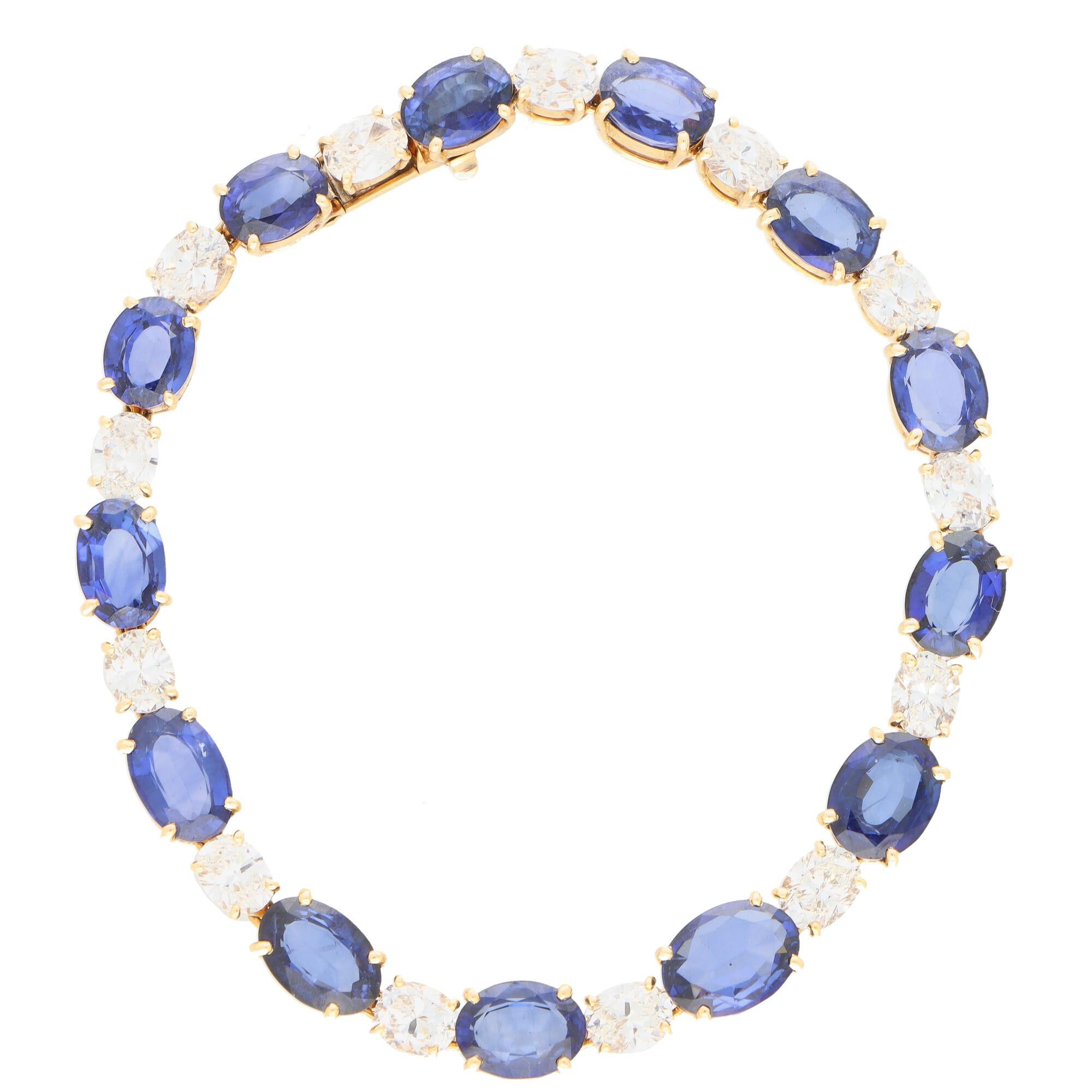 Bracelet tennis vintage en or jaune 18 carats avec saphirs ovales et diamants en vente 1
