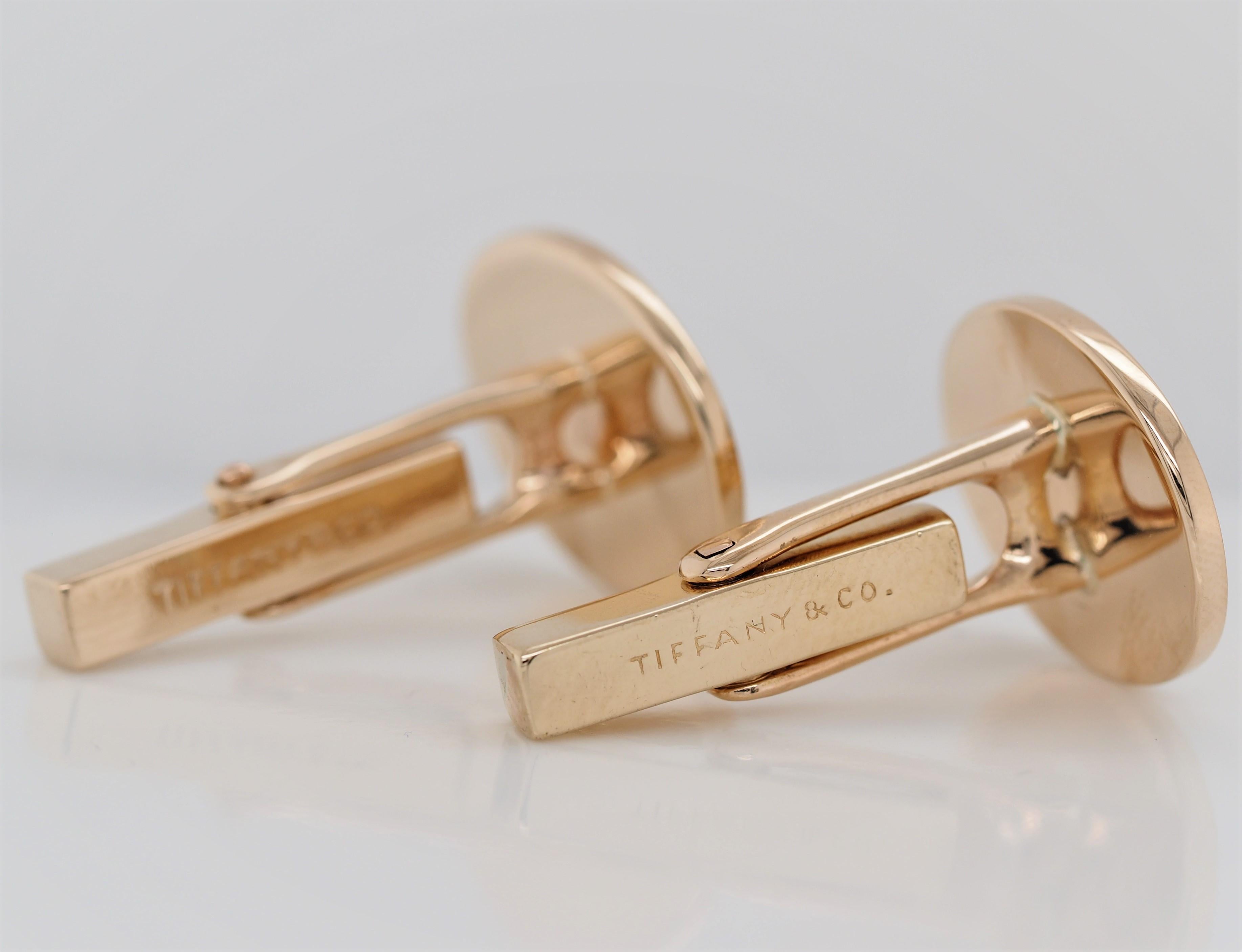 Tiffany & Co. Boutons de manchette vintage en or jaune 14 carats de forme ovale en vente 2