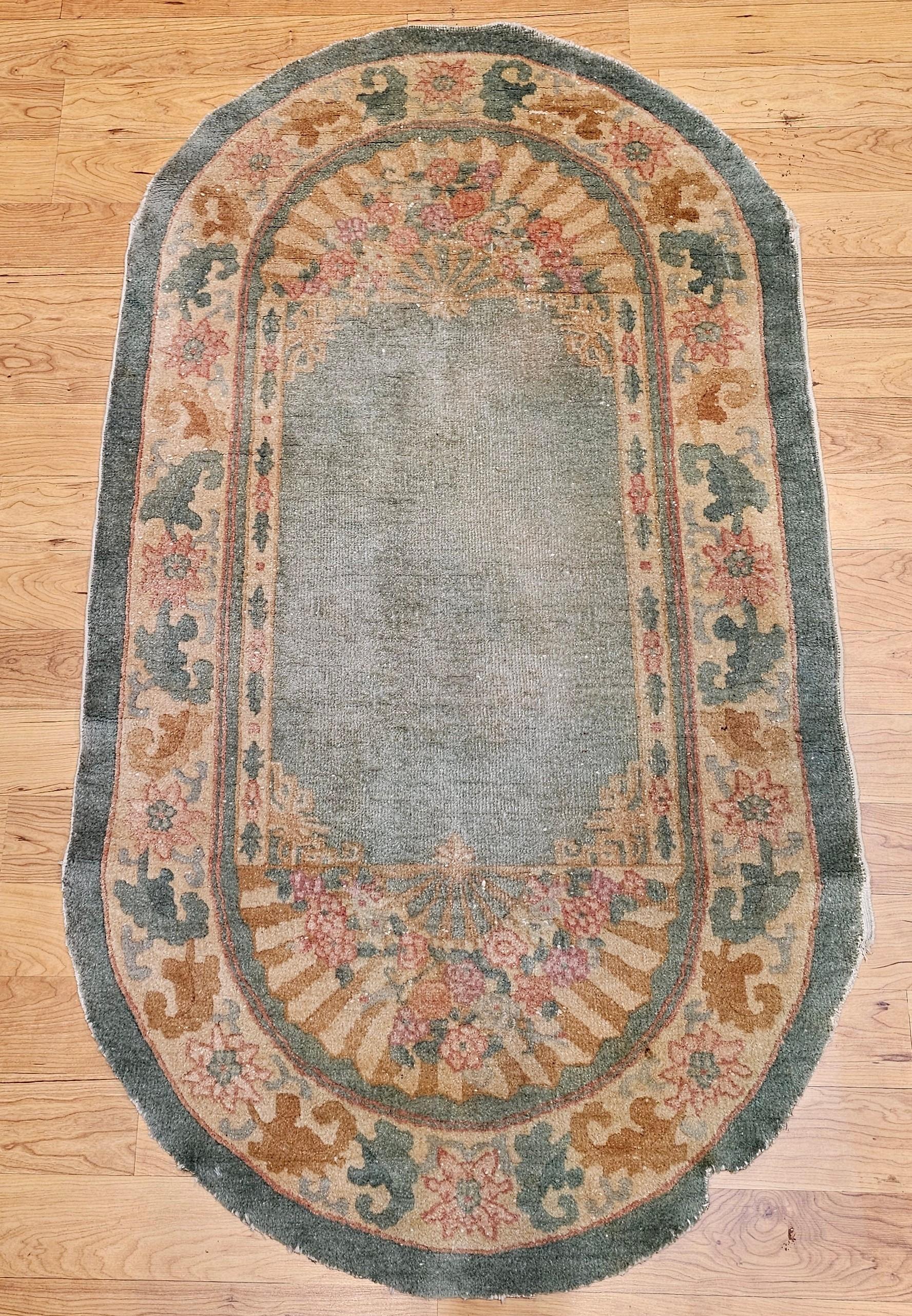 Vintage Oval Art Deco Chinese Rug in Pale Green Field with Tan Border For Sale 3