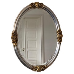 Vintage Oval Silver Bevelled Mirror with Golden Roses (Miroir biseauté ovale en argent avec des roses dorées)