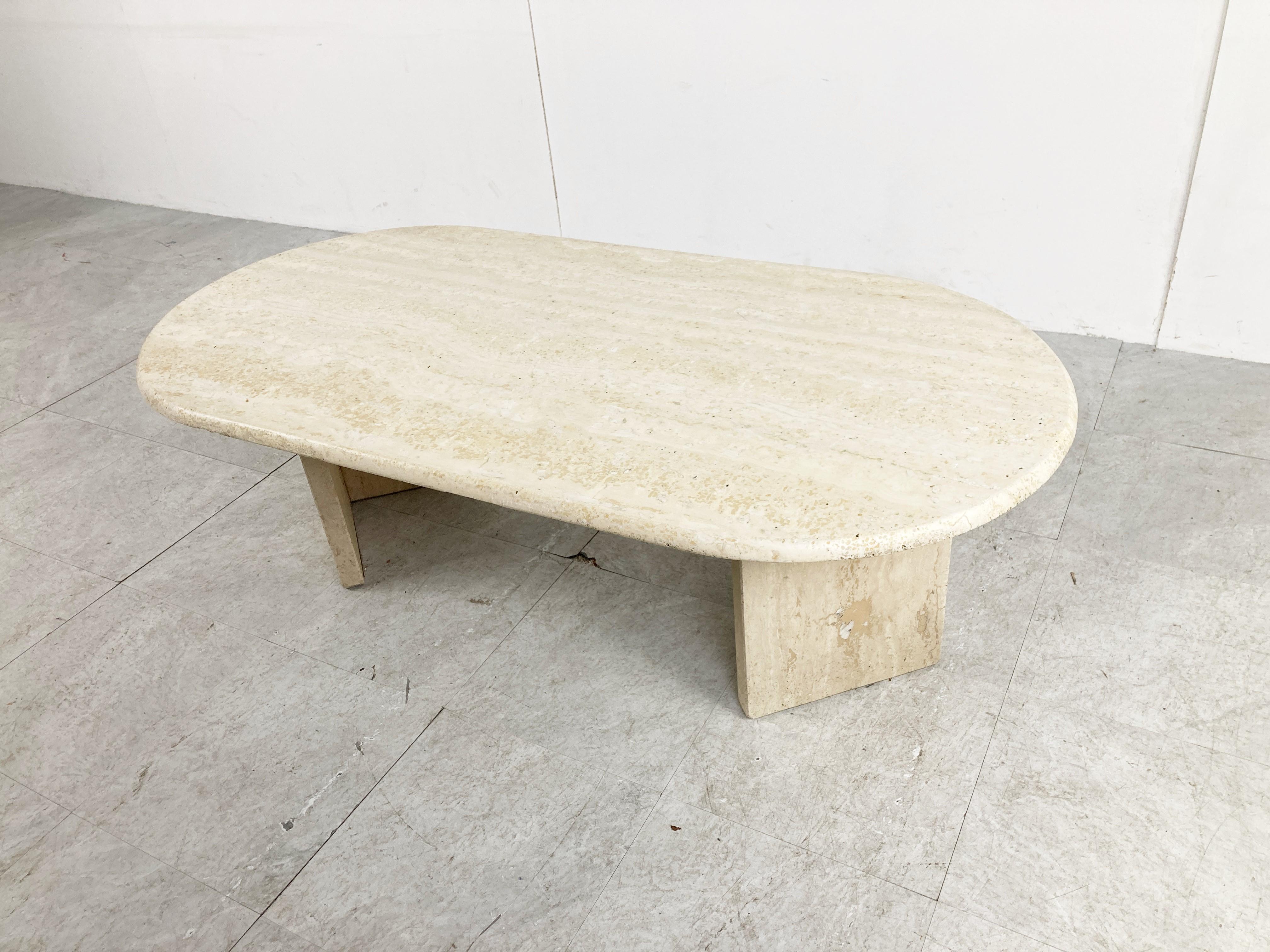 Vintage Oval Travertine Coffee Table, 1970s In Good Condition In HEVERLEE, BE