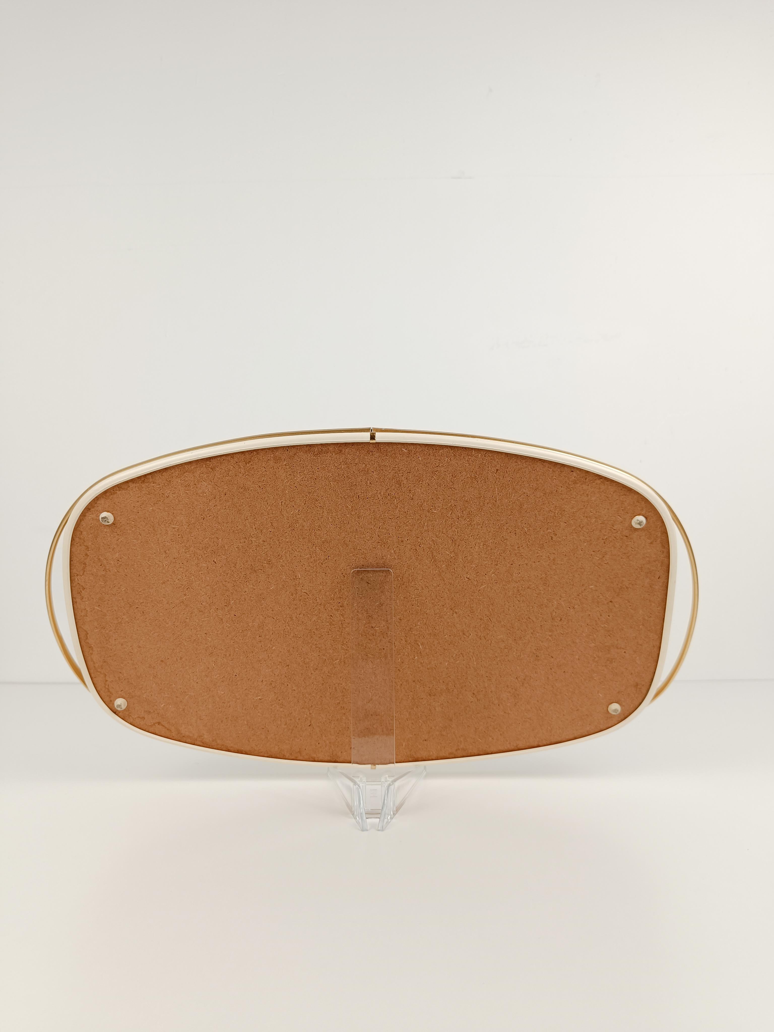 Vintage Oval Tray in Gilded Hammered Aluminum and Ivory Plastic, Italy 60s For Sale 10