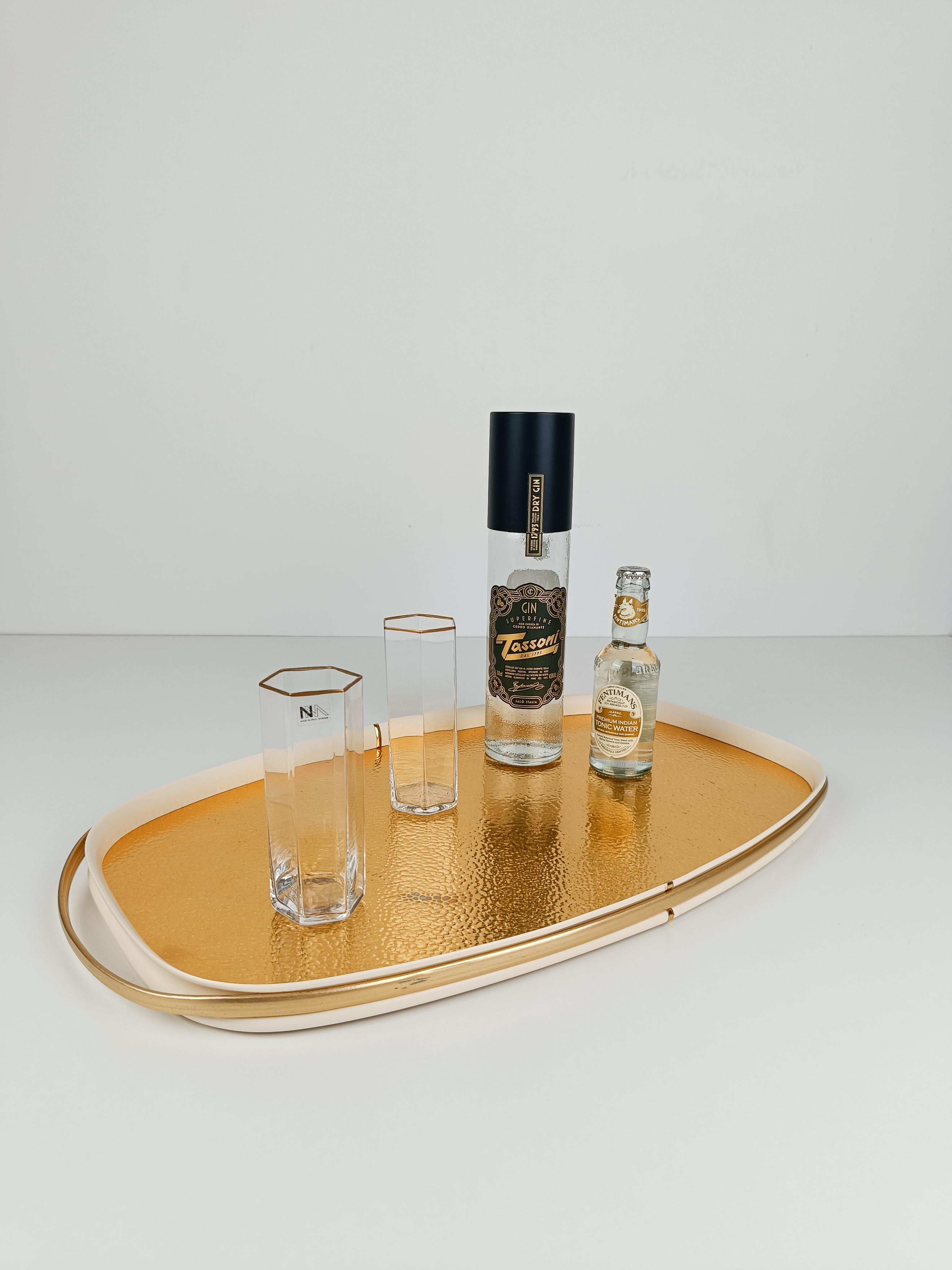 Vintage Oval Tray in Gilded Hammered Aluminum and Ivory Plastic, Italy 60s For Sale 14