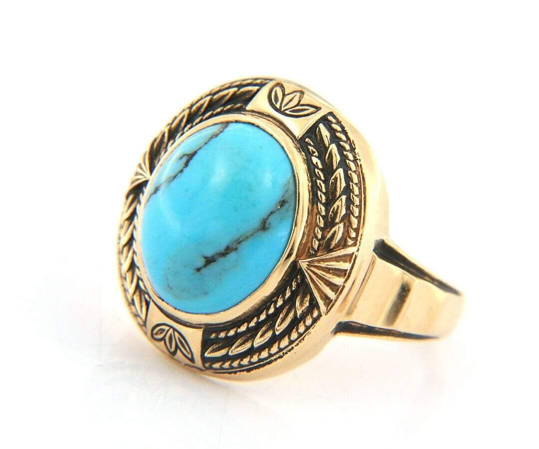 Women's Vintage Oval Turquoise Ring in 14K Yellow Gold For Sale