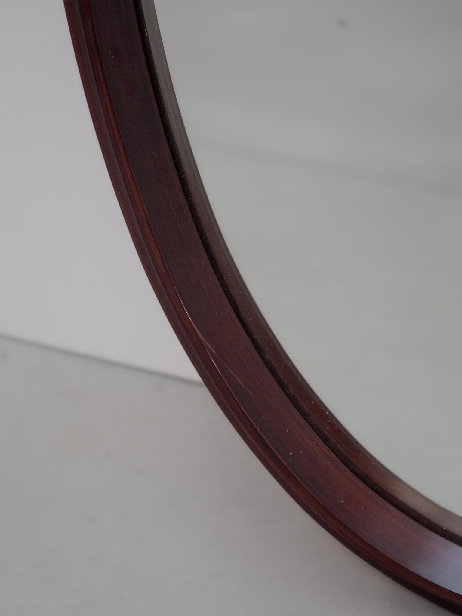 English Vintage Oval Wall Mirror with Wooden Frame, 1960s For Sale