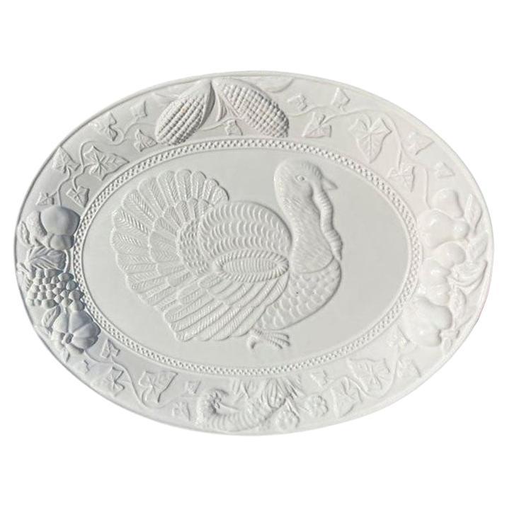Plato ovalado vintage de cerámica blanca para servir el pavo de Acción de Gracias Hecho en Portugal