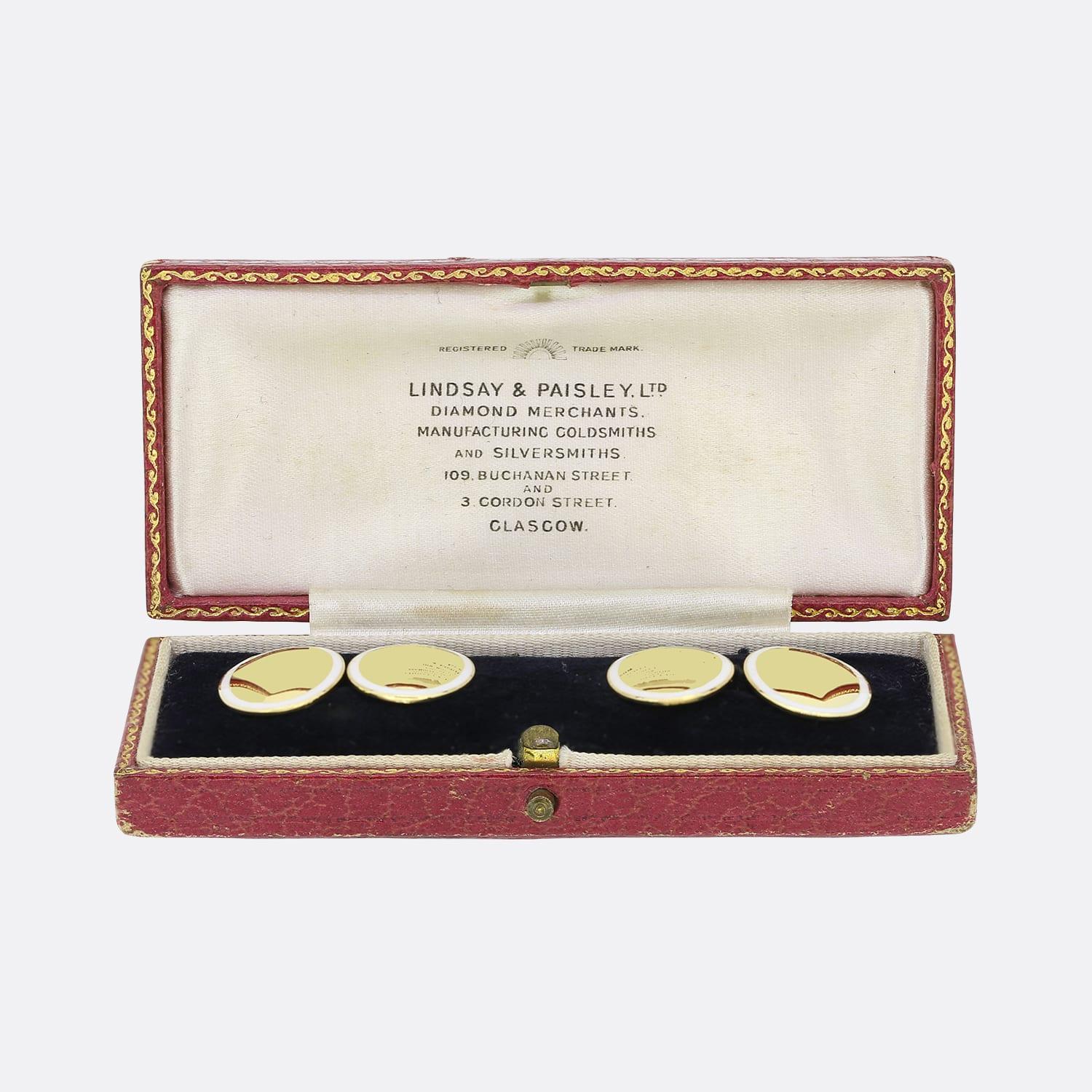 Vintage Oval White Enamel Cufflinks In Good Condition For Sale In London, GB