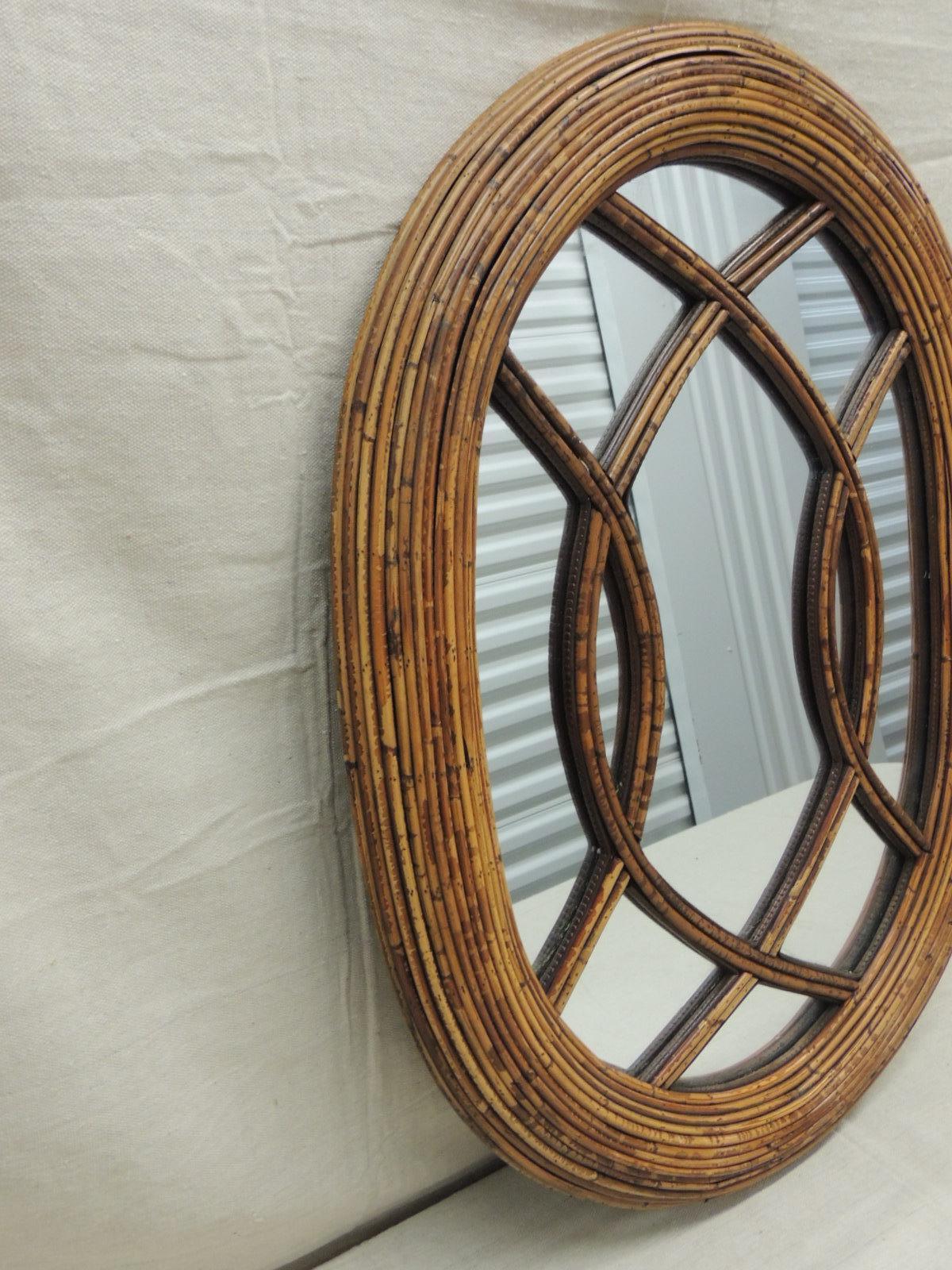 Vintage oval woven bamboo and rattan decorative wall mirror.
Size: 20