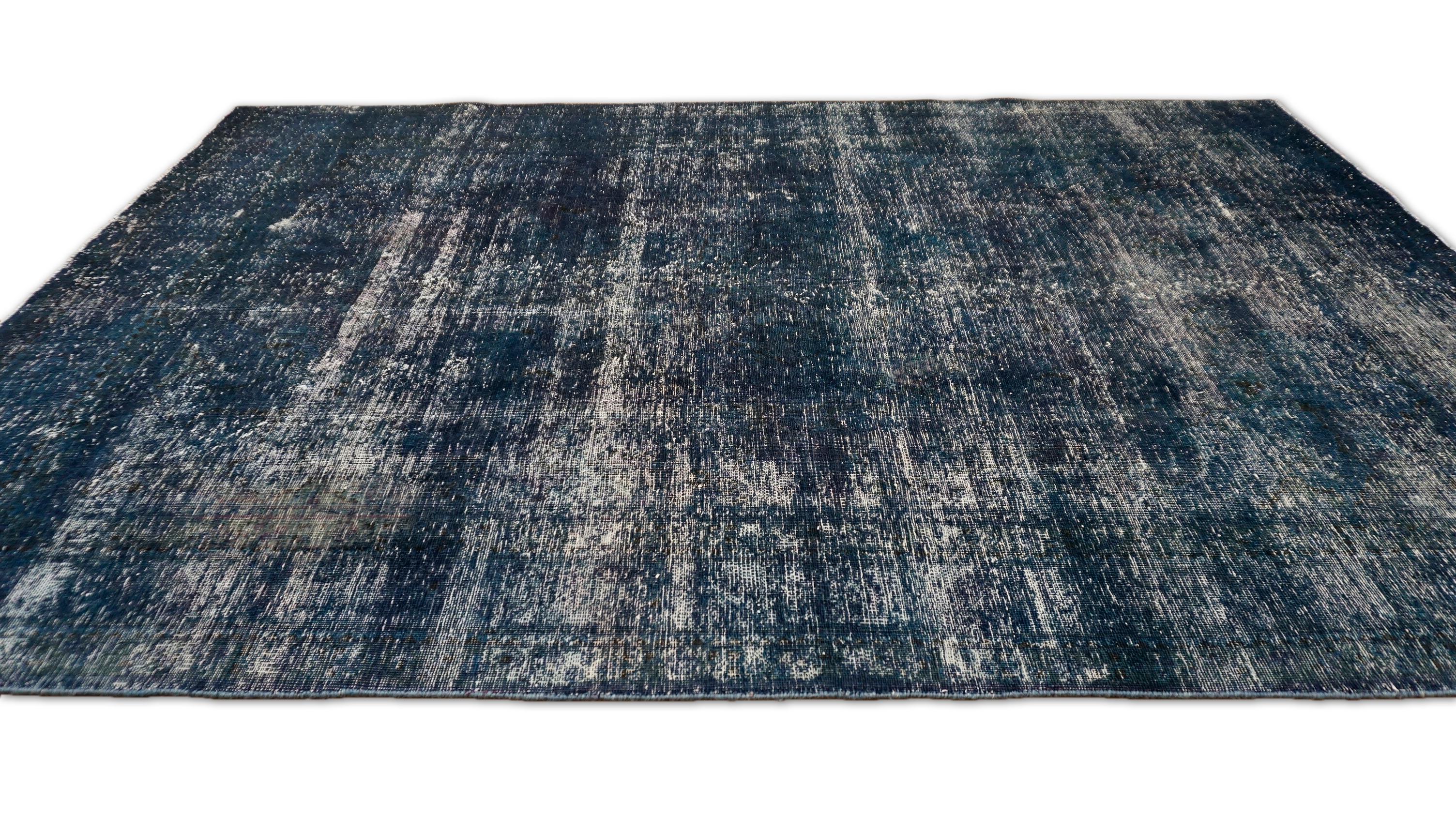 Pakistano Tappeto vintage in lana Tabriz tinto in massa blu 6'2''x9'3'' in vendita