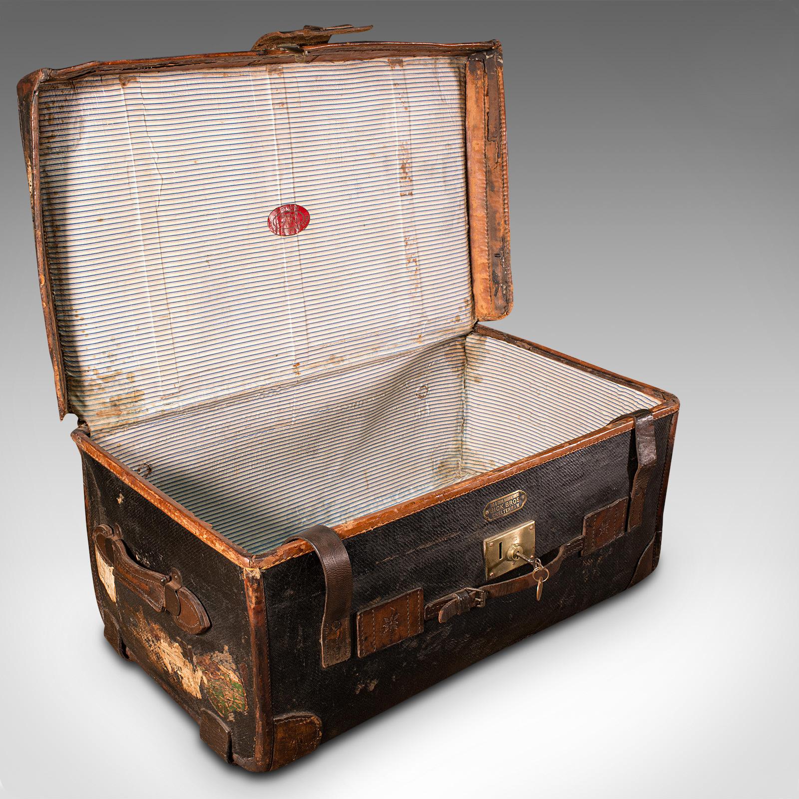 Vintage Overseas Voyage Trunk, English, Leather, Travel Case, Luggage, C.1930 In Good Condition For Sale In Hele, Devon, GB