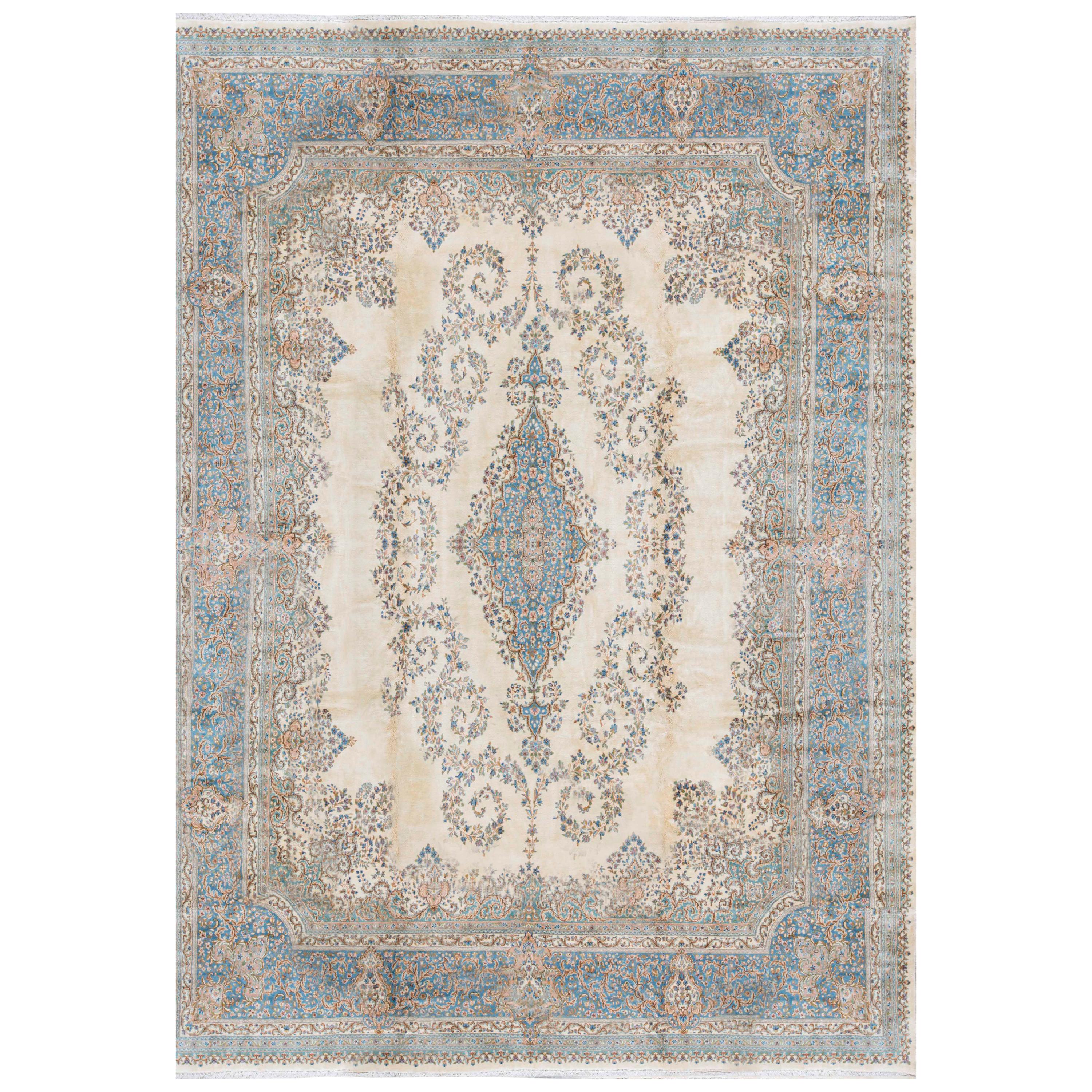 Traditional Handwoven Luxury Vintage Persian Kerman Ivory / Blue Rug, circa 1940 For Sale