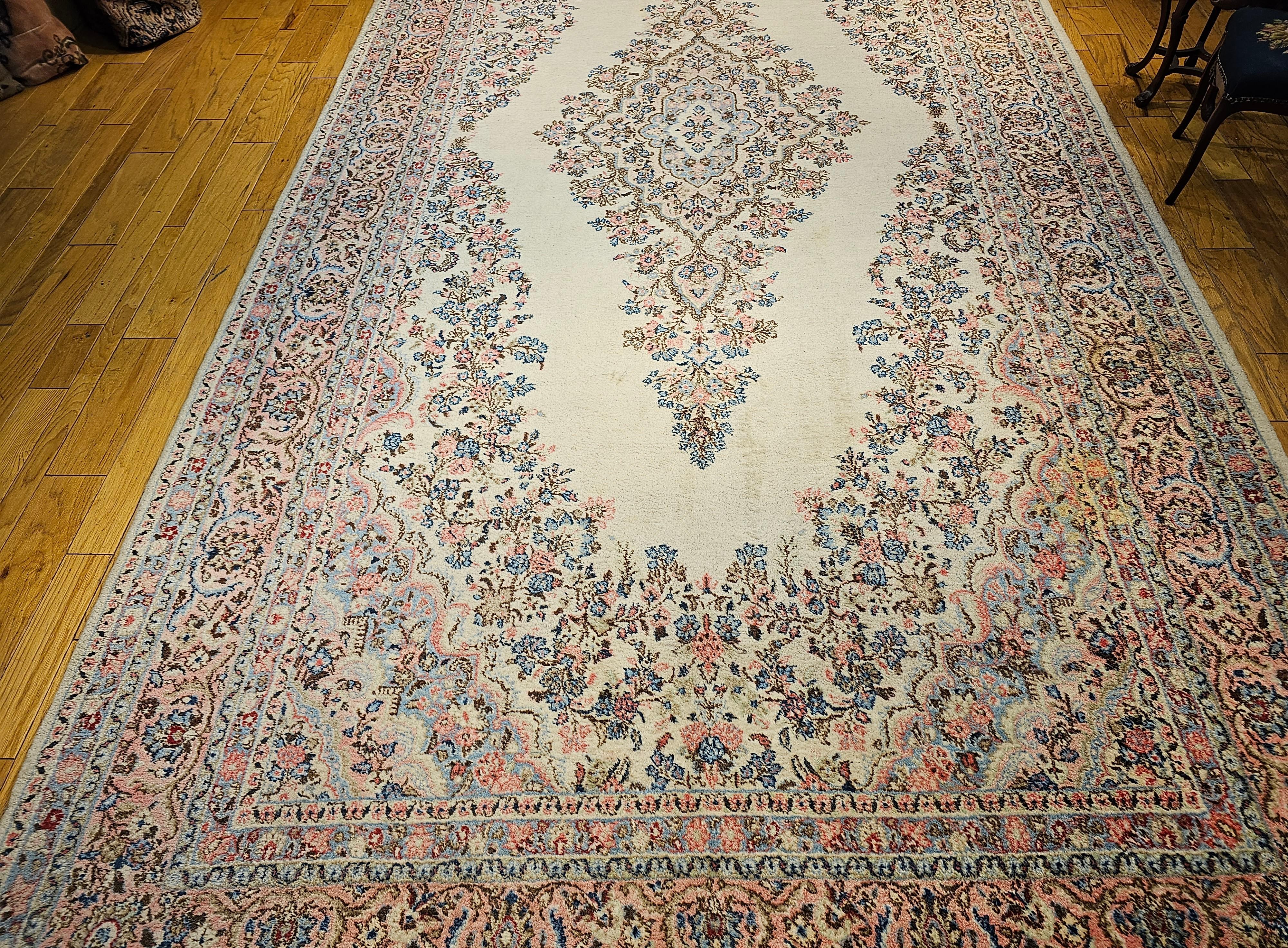 Vintage Oversize Persian Qazvin in Floral Pattern in Ivory, Baby Blue, Pink For Sale 7