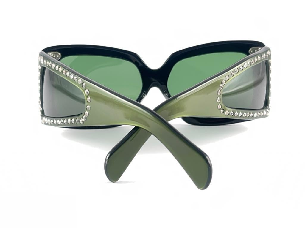 Women's or Men's Vintage Oversized Dark Green Strass Mask Sunglasses 1980's  For Sale