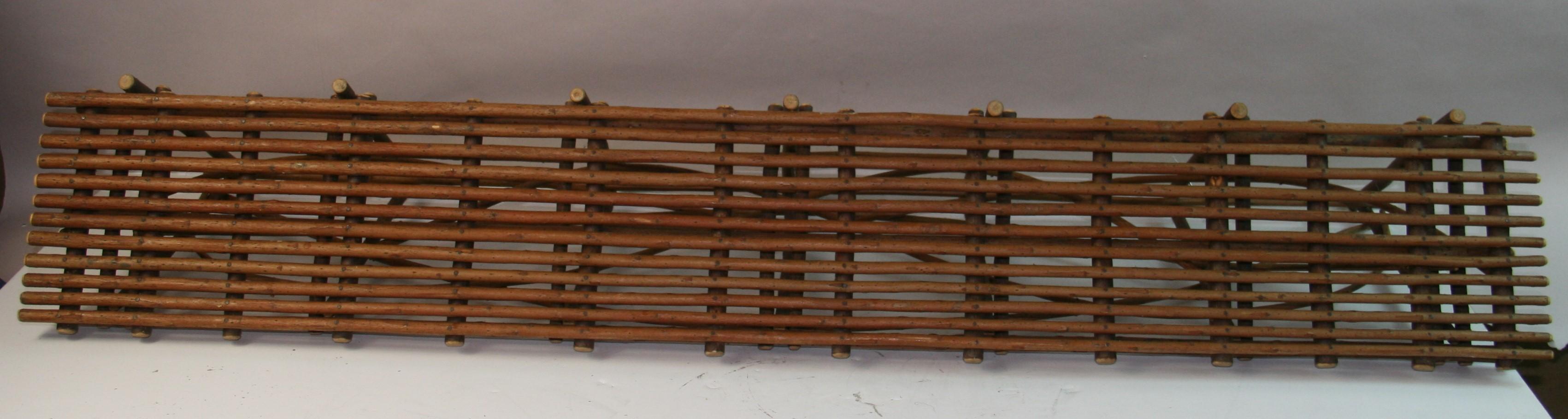 Vintage Übergröße  Hand Made Weidenregale {2 verfügbar) im Angebot 4