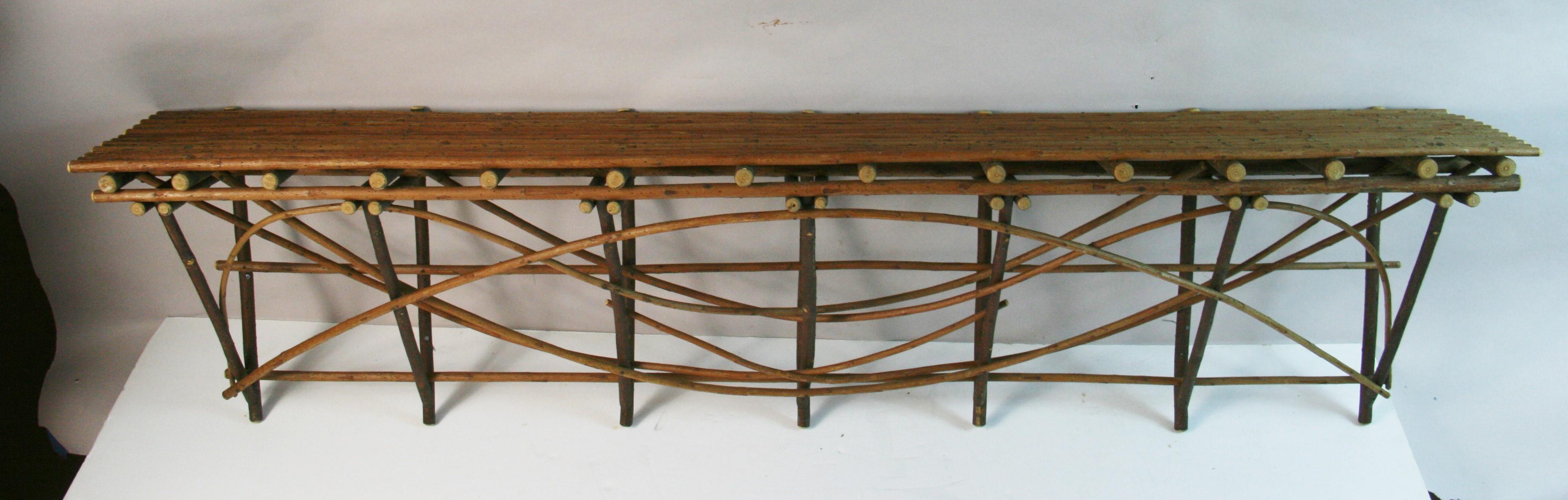 Vintage Übergröße  Hand Made Weidenregale {2 verfügbar) im Zustand „Gut“ im Angebot in Douglas Manor, NY