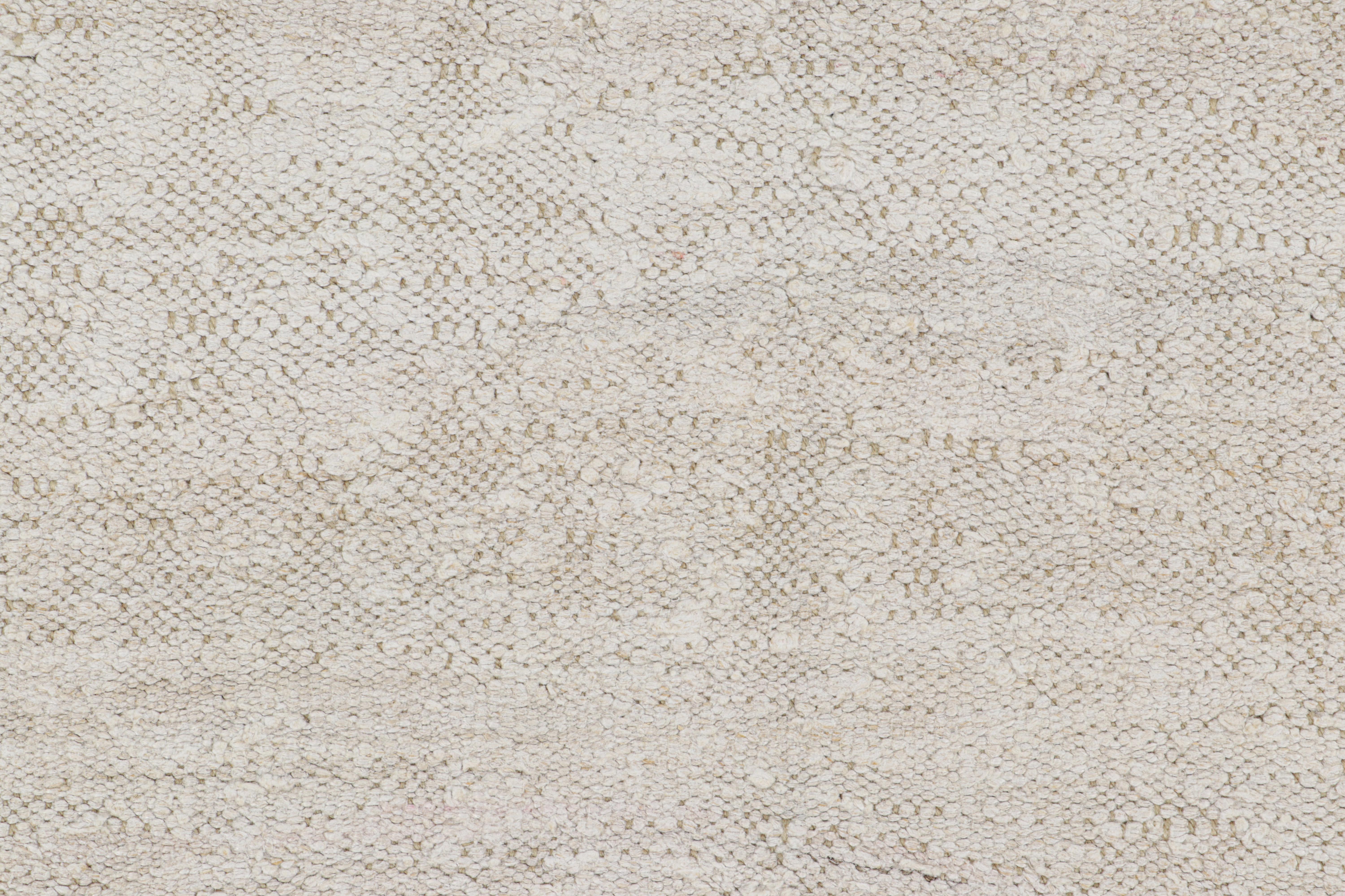 Turkish Vintage Oversized Kilim in White and Beige Tones from Rug & Kilim For Sale