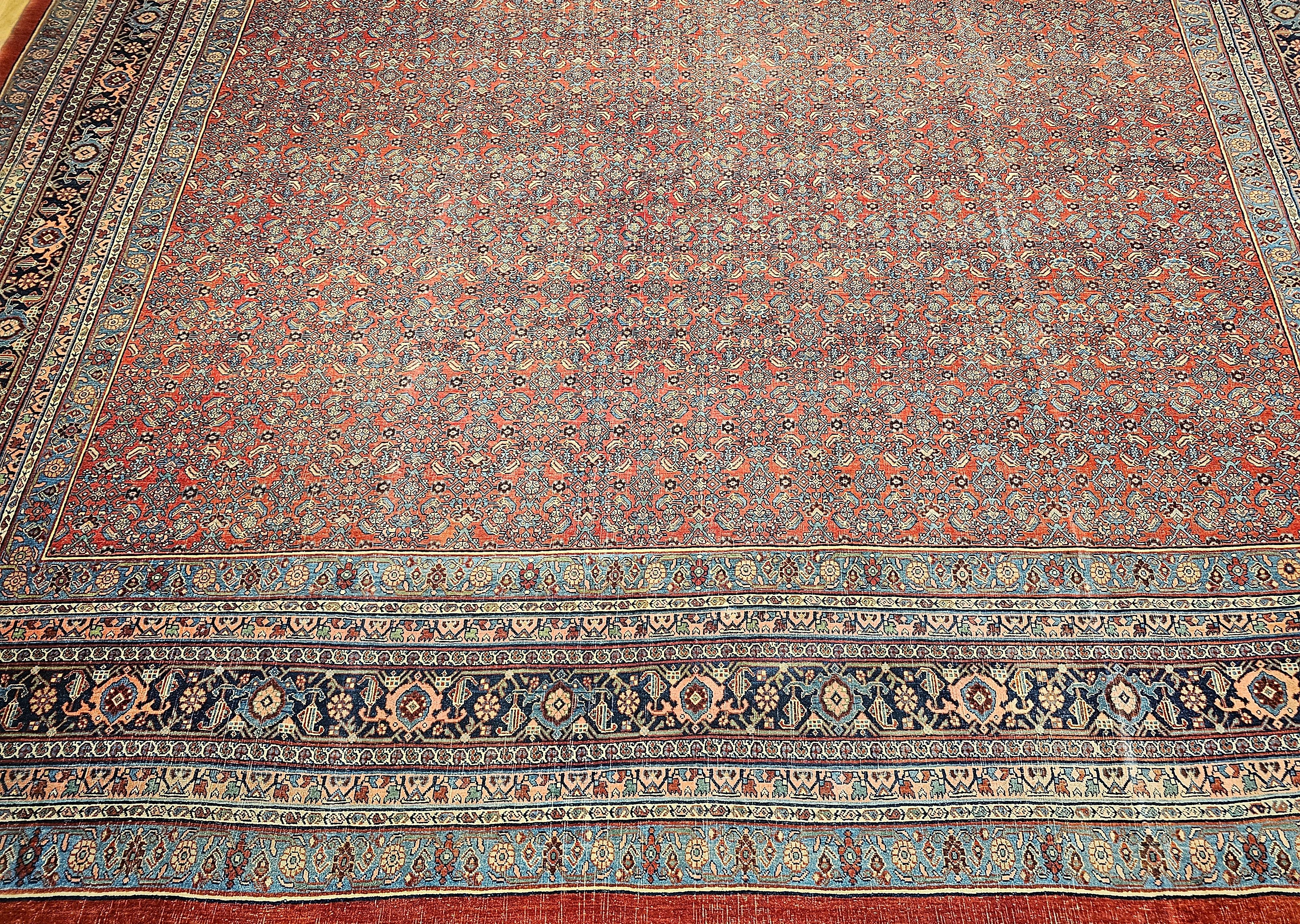 Vintage Oversized Persian Bidjar in All-over Herati Pattern in Red, Navy, Blue In Good Condition For Sale In Barrington, IL