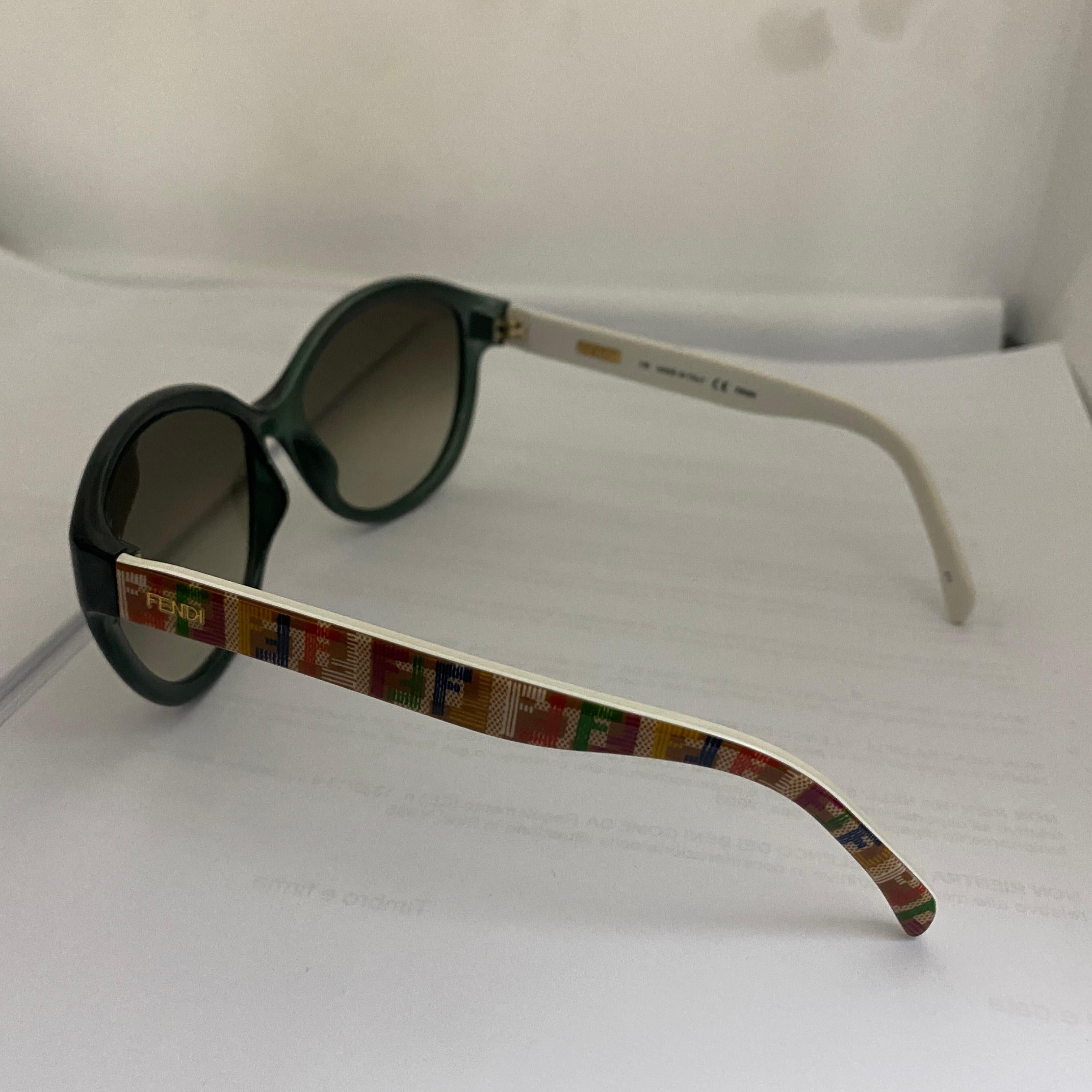 1990s Vintage Multicolor Oversized Sunglasses by Fendi 3
