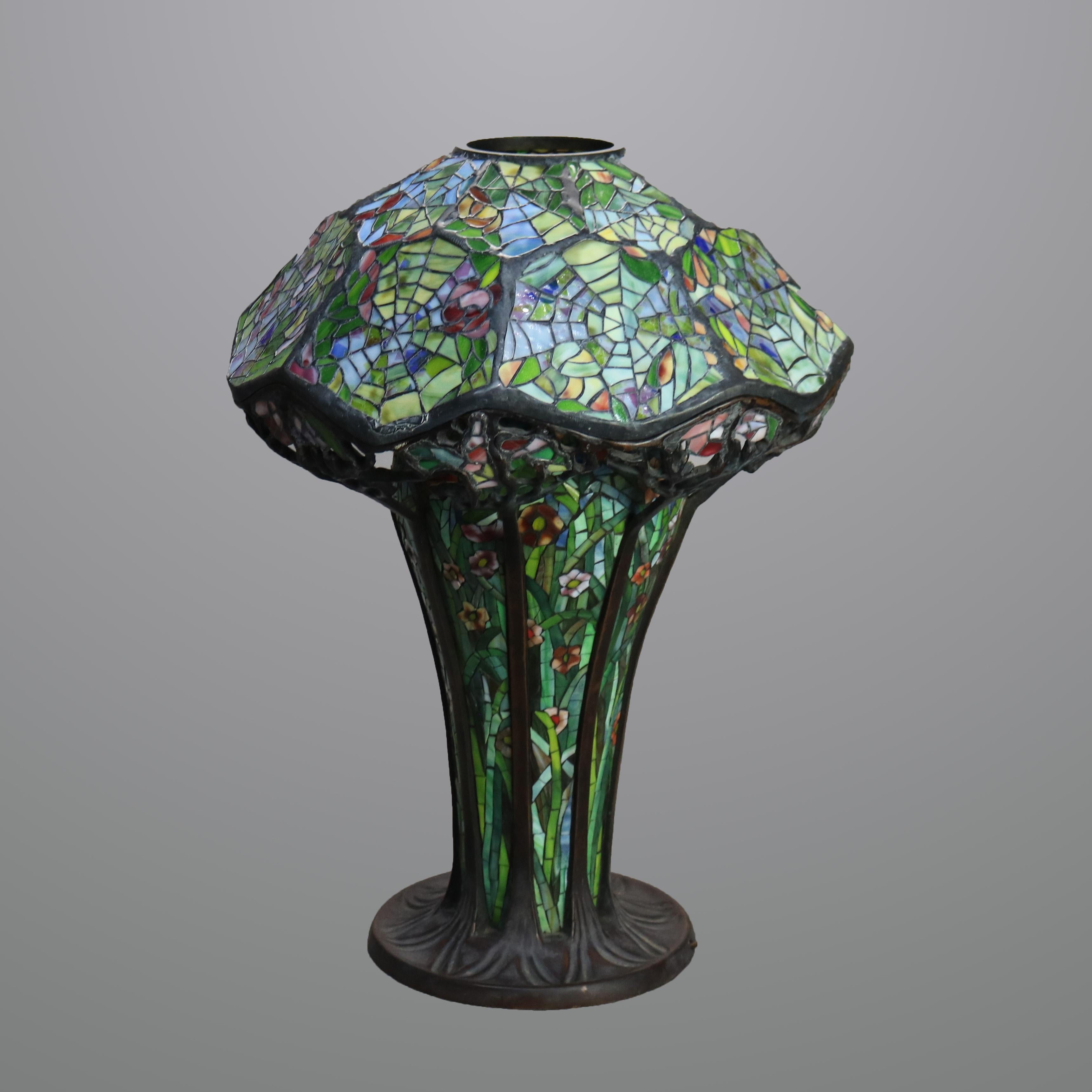 Vintage Oversized Tiffany Style Spiderweb Stained Glass Garden Table Lamp 20thC 3