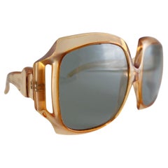 Gafas de sol vintage de gran tamaño en ámbar translúcido años 70 Made in France