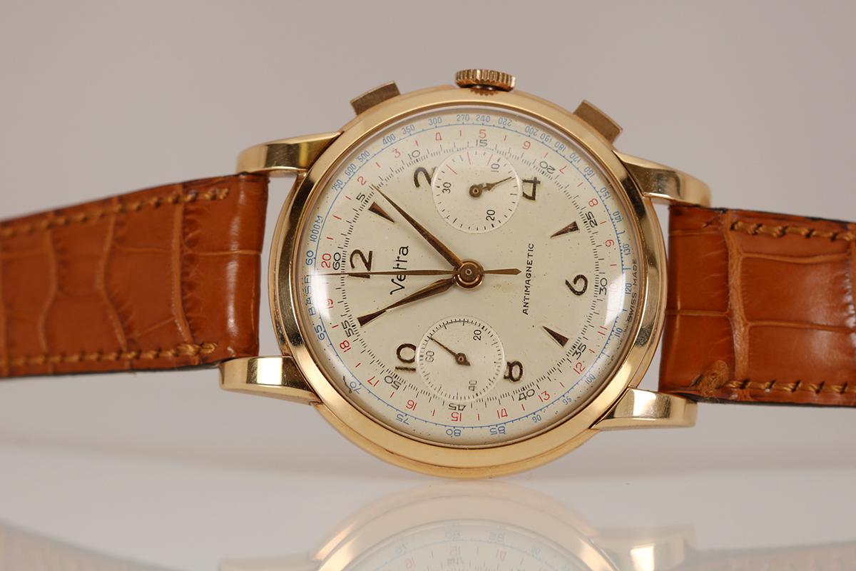 Vintage übergroße Vetta 18k Roségold Chronograph Armbanduhr, um 1945 im Zustand „Gut“ in Miami Beach, FL