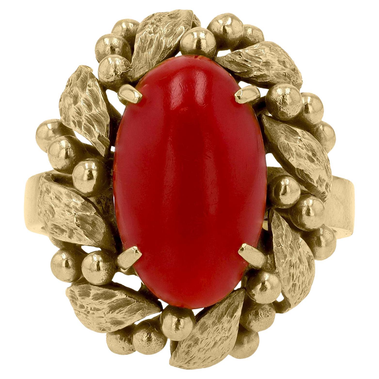 Vintage Ox Blood Coral 14k Gold Wreath Ring For Sale