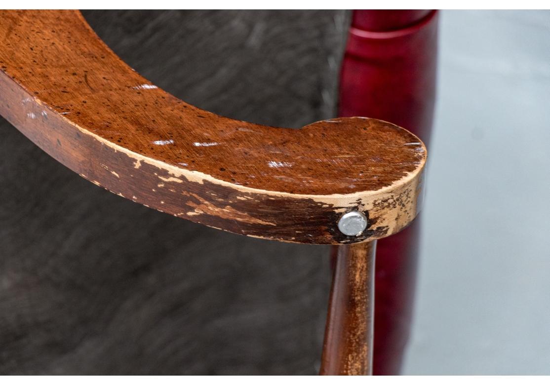 Chaise longue en cuir Vintage Oxblood en vente 11