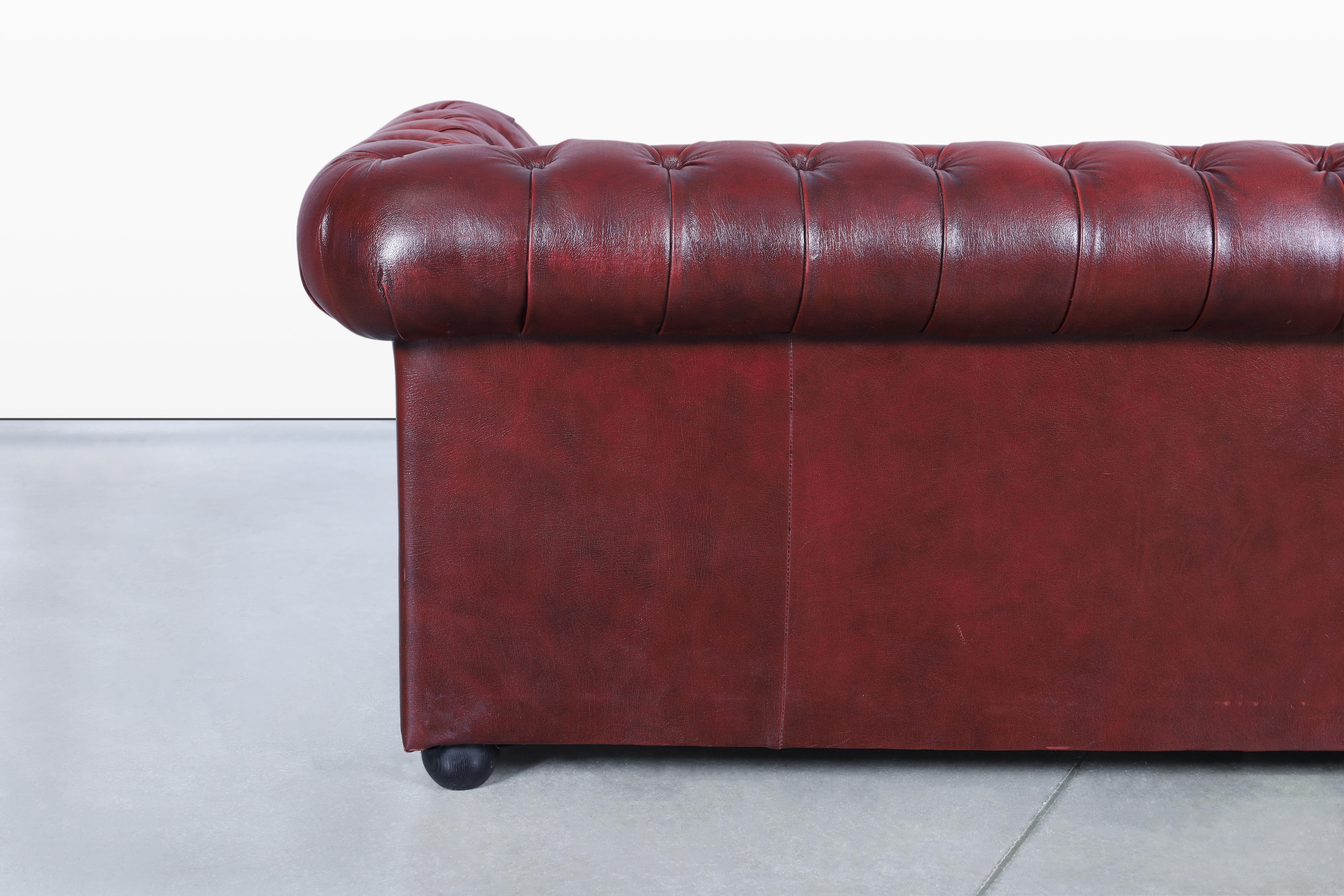 Vintage Oxford Red Leather Chesterfield Sofa For Sale 2