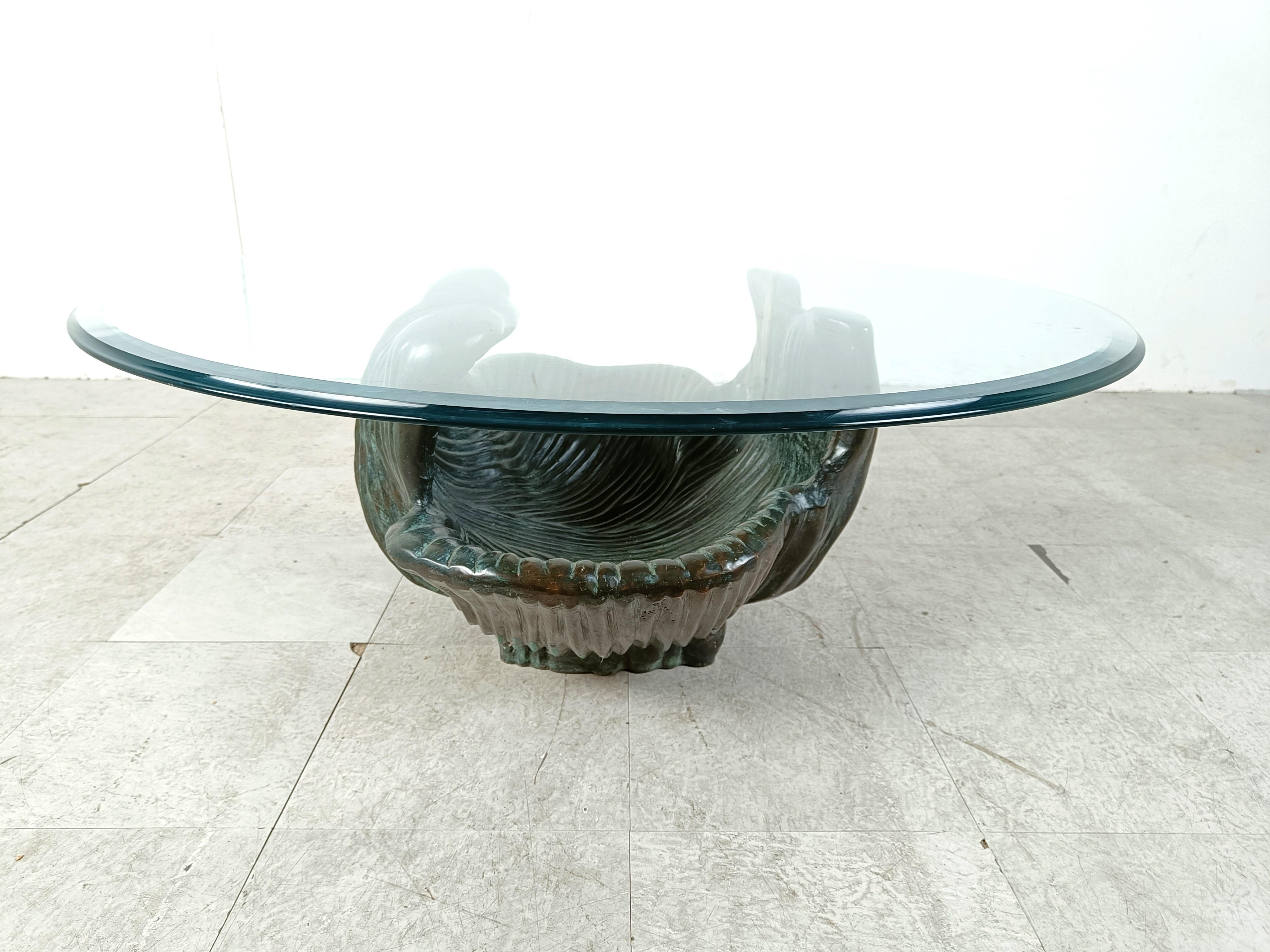 Metal Vintage oyster coffee table, 1980s  For Sale