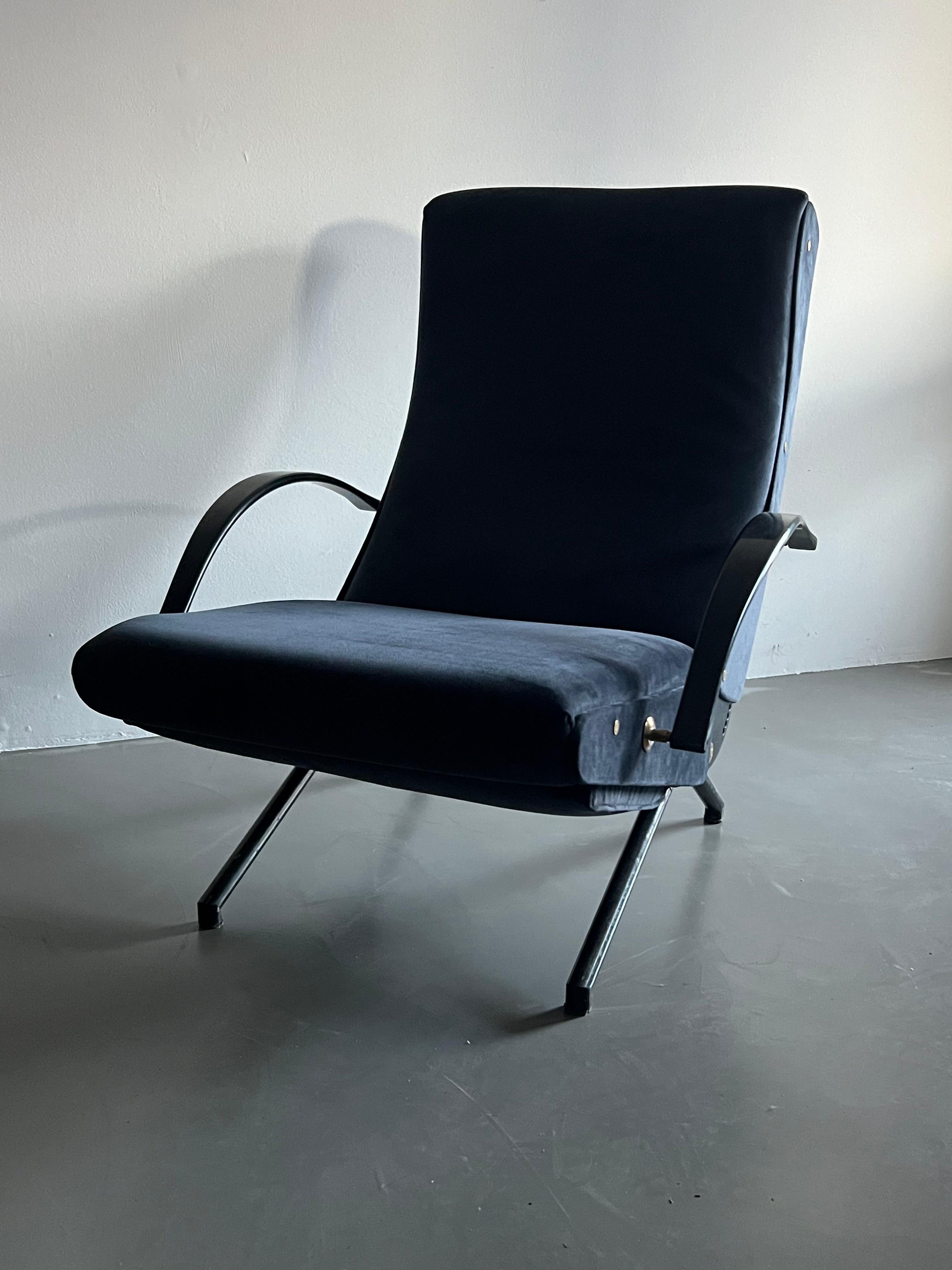 Borsani P40 Lounge Chair - Mobili da collezione italiani - Poltrona Mid Century - Mid Century italiano da collezione

Disegnata nel 1956 dall'architetto italiano Osvaldo Borsani, la poltrona P40 - dove la 