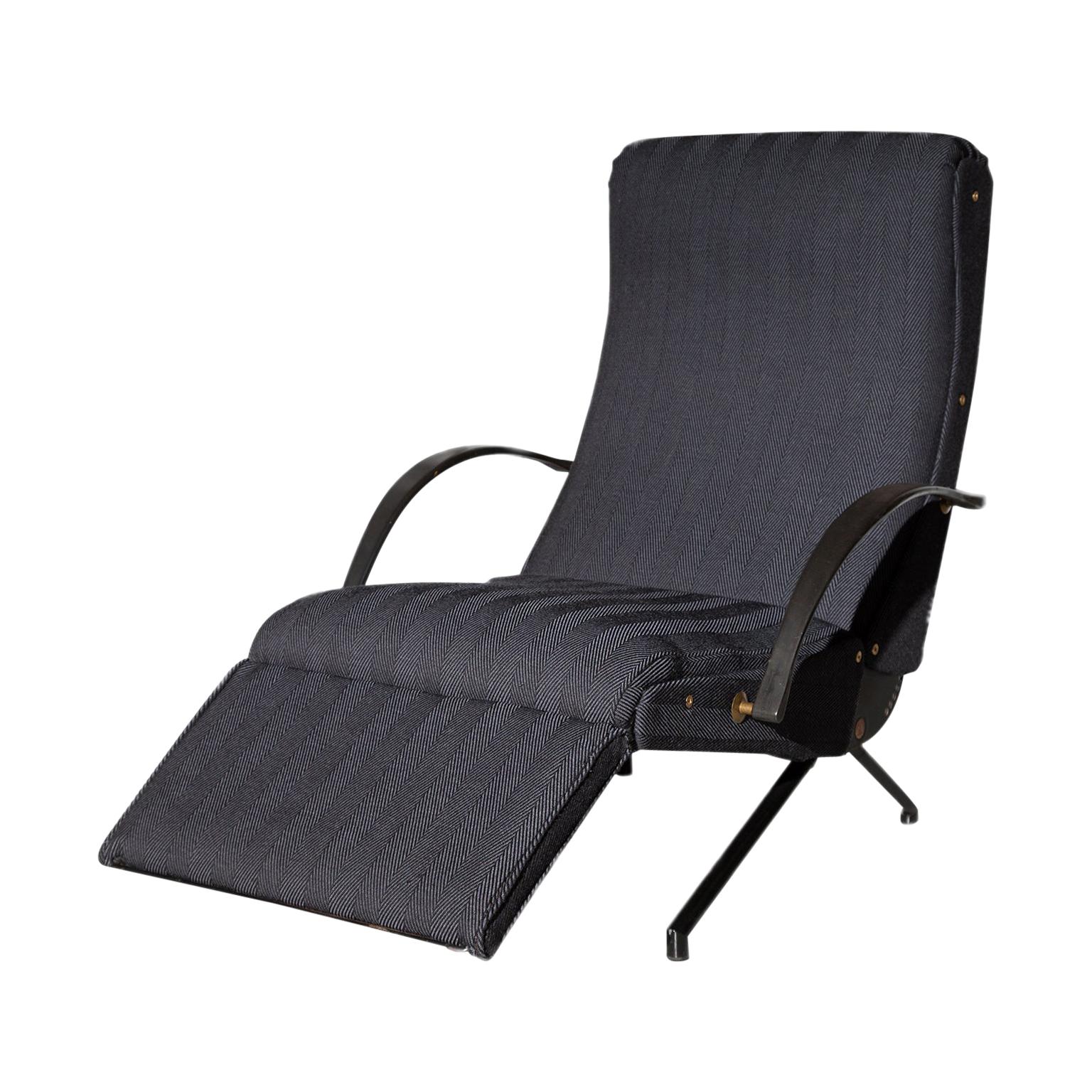 Rare vintage first series P40 lounge chair by Osvaldo Borsani for Tecno For Sale