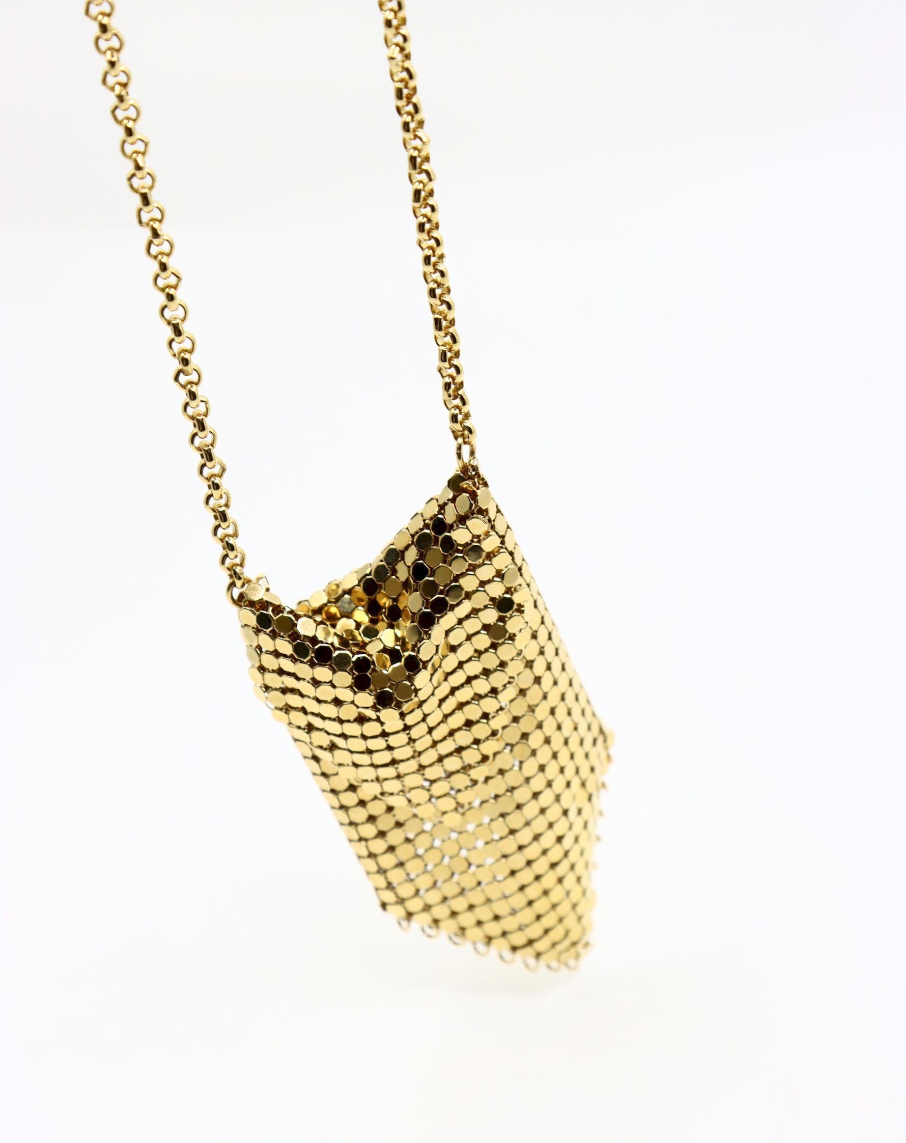 Vintage Paco Rabanne Gold Tone Chainmail Mini Handtasche Halskette im Angebot 6