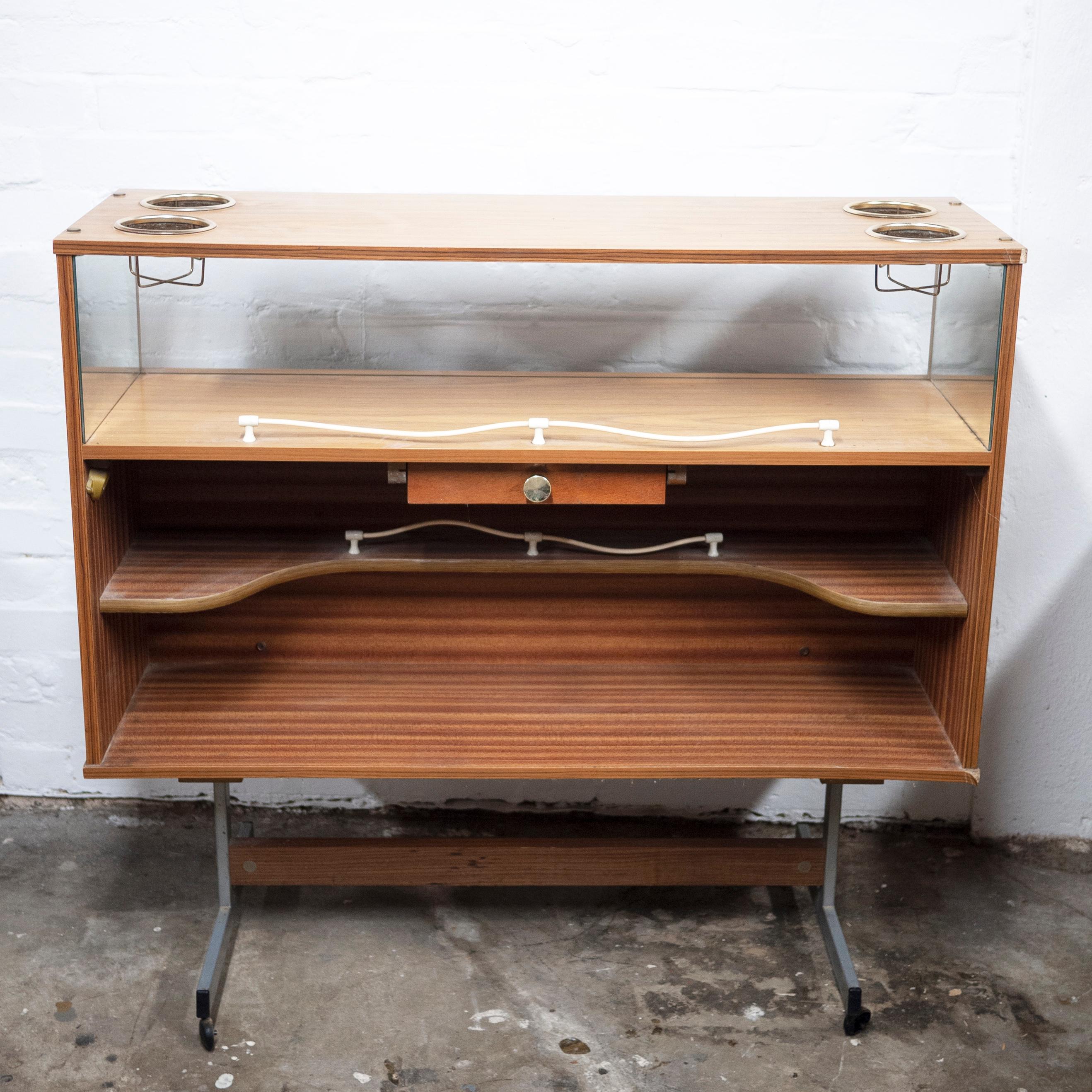 Vintage Padded Fronted Formica Home Bar, 1950s 3